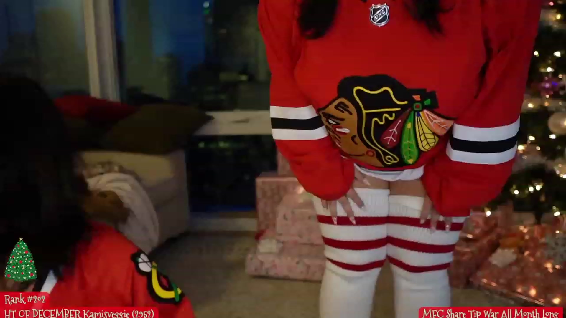 Gallery image thumbnail from Kamila__'s myfreecams stream on, 12/20/2023, 24:02 image 1 of 20