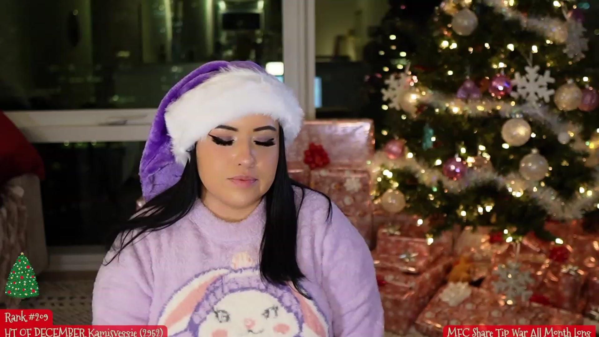 Gallery image thumbnail from Kamila__'s myfreecams stream on, 12/22/2023, 01:55 image 4 of 20