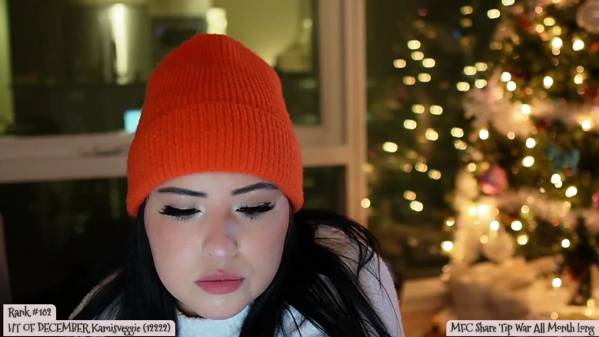 Gallery image thumbnail from Kamila__'s myfreecams stream on, 12/29/2023, 01:40 image 8 of 20