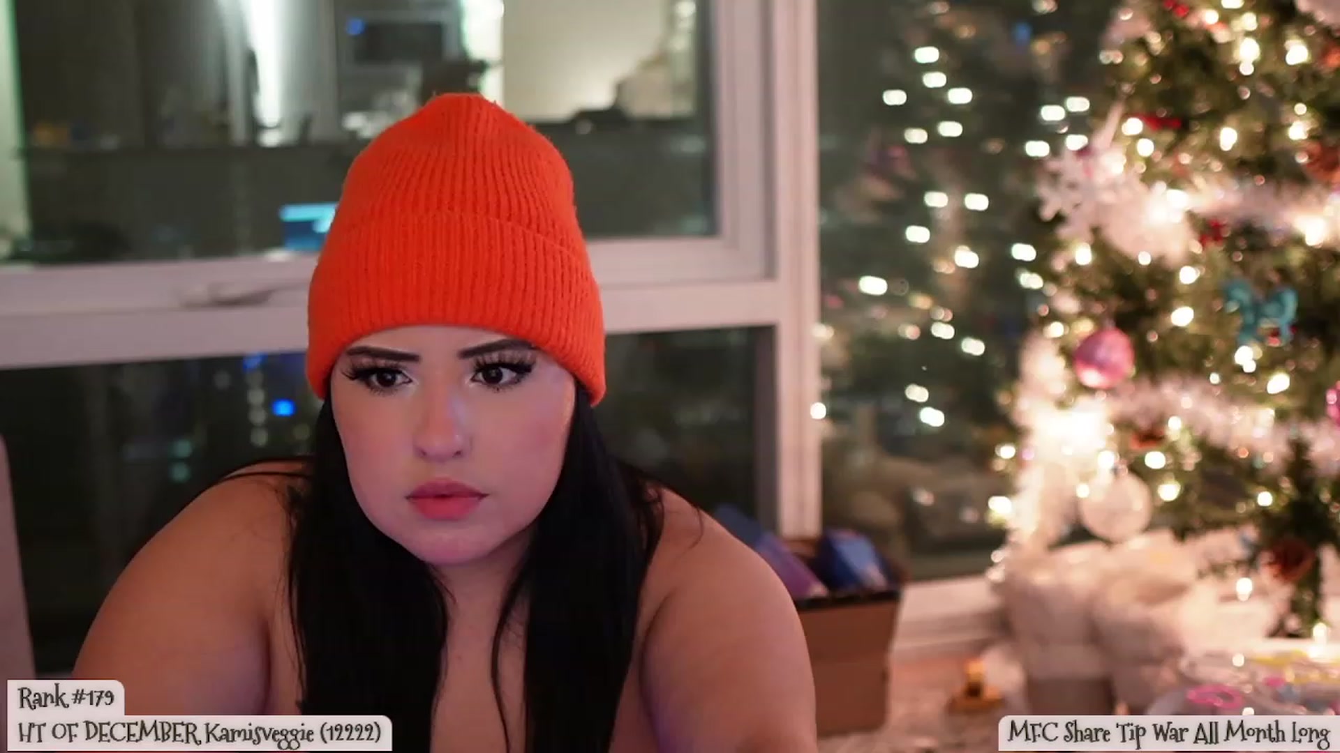 Gallery image thumbnail from Kamila__'s myfreecams stream on, 12/29/2023, 03:09 image 3 of 20