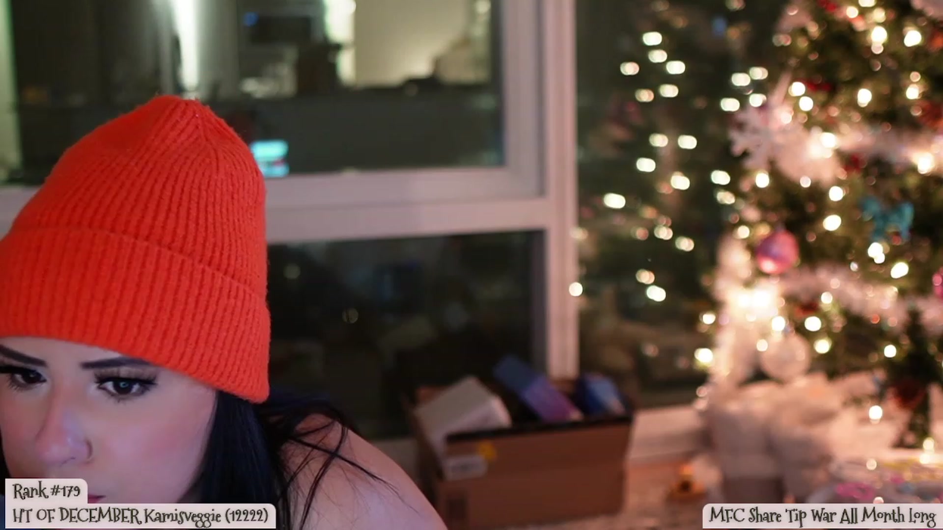 Gallery image thumbnail from Kamila__'s myfreecams stream on, 12/29/2023, 03:09 image 16 of 20