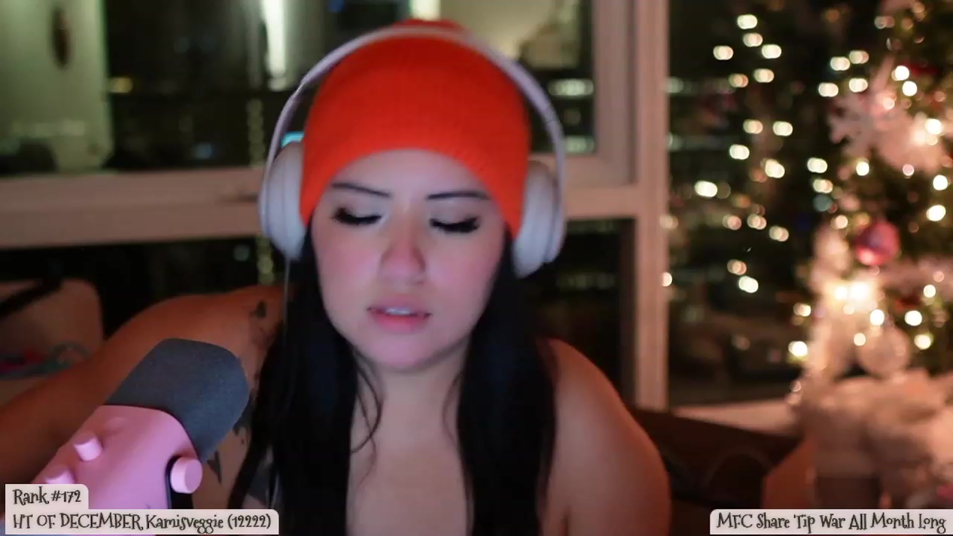 Gallery image thumbnail from Kamila__'s myfreecams stream on, 12/29/2023, 06:59 image 6 of 20