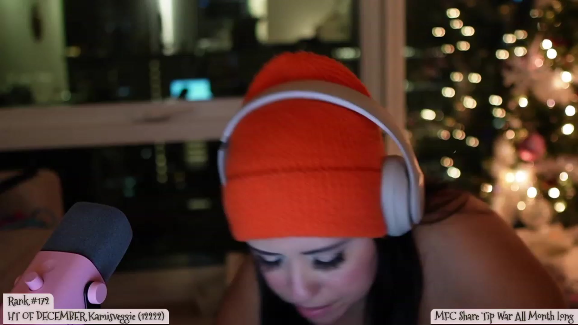 Gallery image thumbnail from Kamila__'s myfreecams stream on, 12/29/2023, 06:59 image 2 of 20