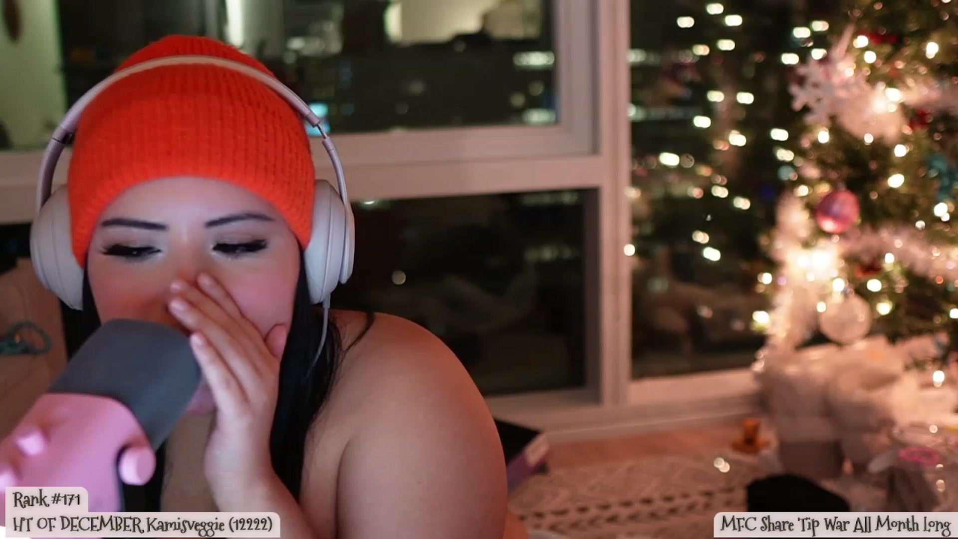 Gallery image thumbnail from Kamila__'s myfreecams stream on, 12/29/2023, 09:01 image 2 of 20