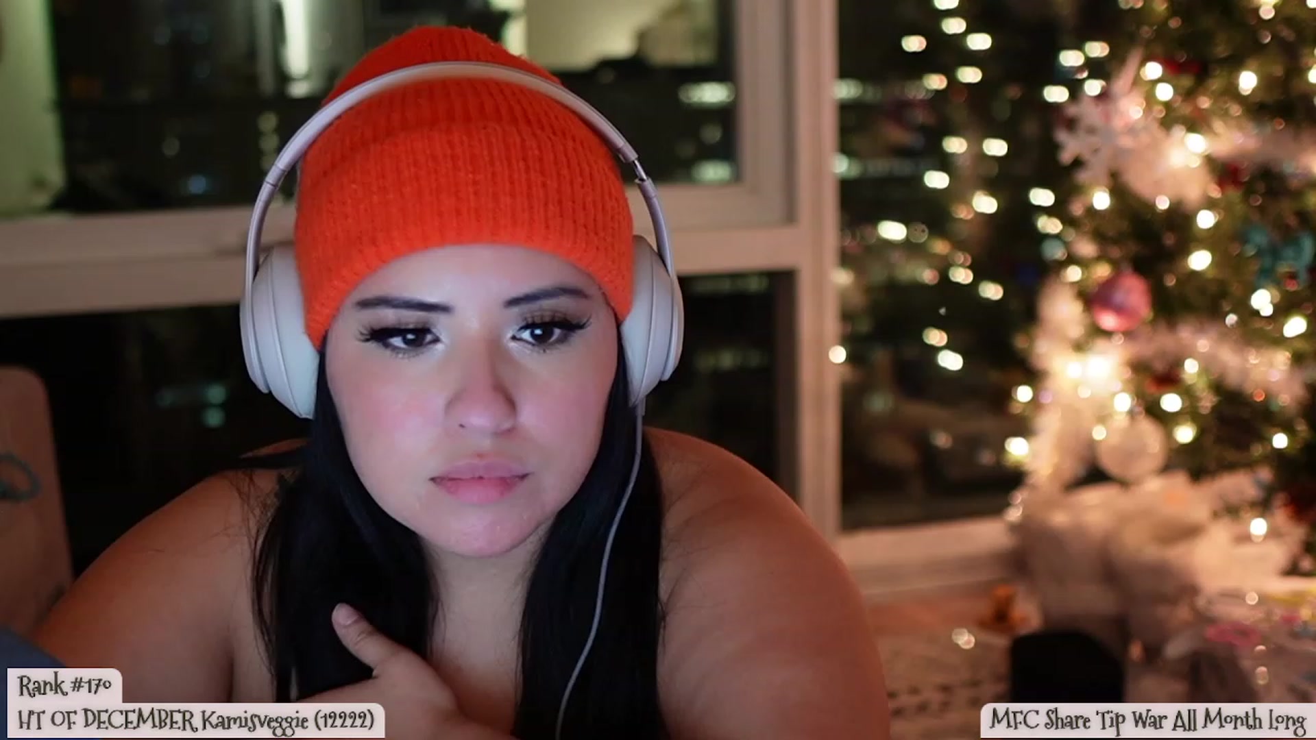 Gallery image thumbnail from Kamila__'s myfreecams stream on, 12/29/2023, 09:01 image 7 of 20