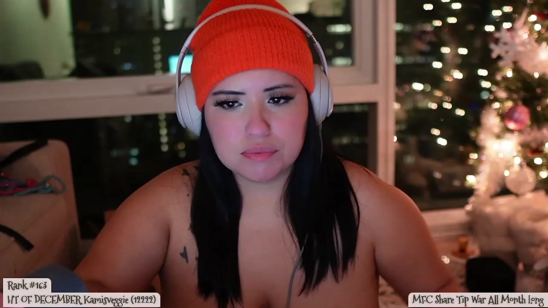 Gallery image thumbnail from Kamila__'s myfreecams stream on, 12/29/2023, 09:01 image 17 of 20