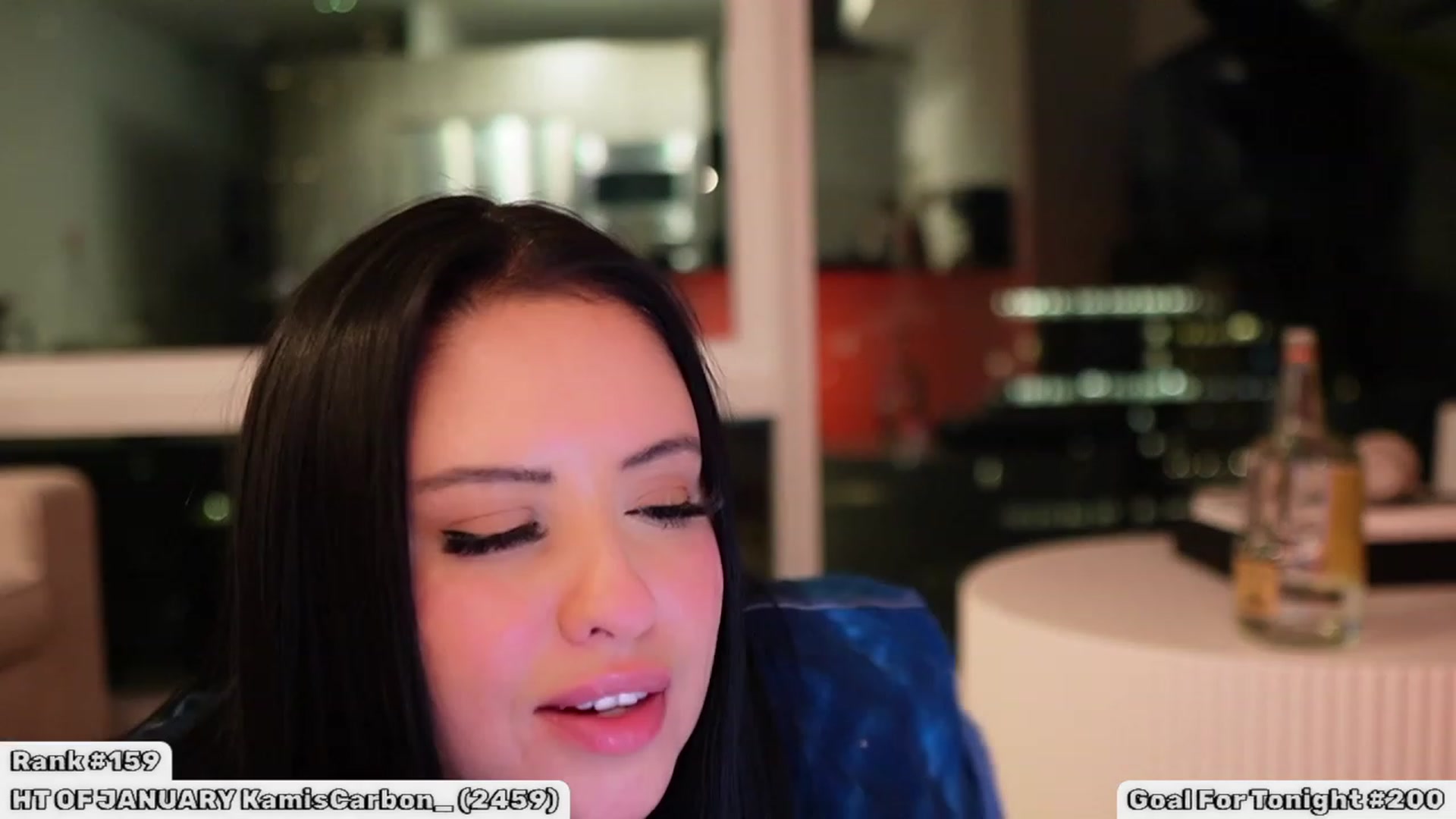 Gallery image thumbnail from Kamila__'s myfreecams stream on, 01/14/2024, 12:45 image 16 of 20
