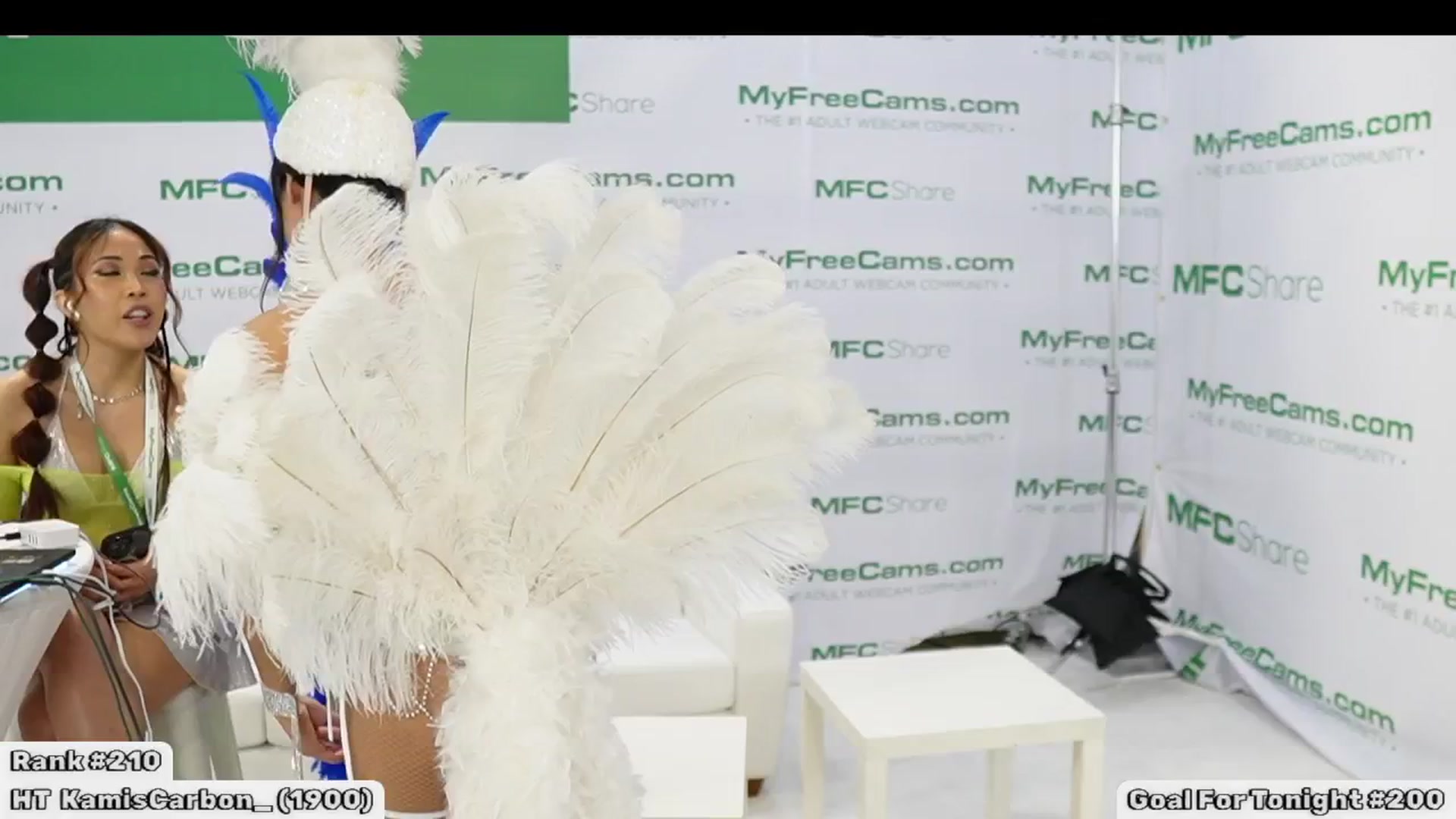 Gallery image thumbnail from Kamila__'s myfreecams stream on, 01/25/2024, 02:07 image 14 of 20