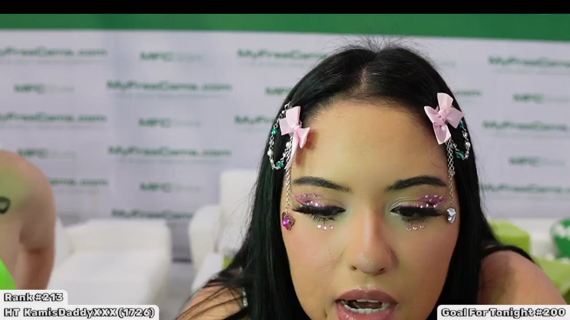 Gallery image thumbnail from Kamila__'s myfreecams stream on, 01/26/2024, 03:40 image 9 of 20