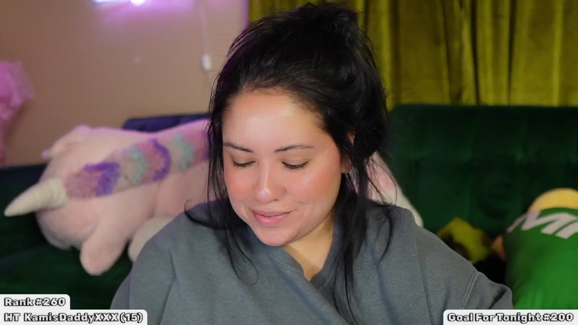 Gallery image thumbnail from Kamila__'s myfreecams stream on, 02/01/2024, 06:22 image 14 of 20