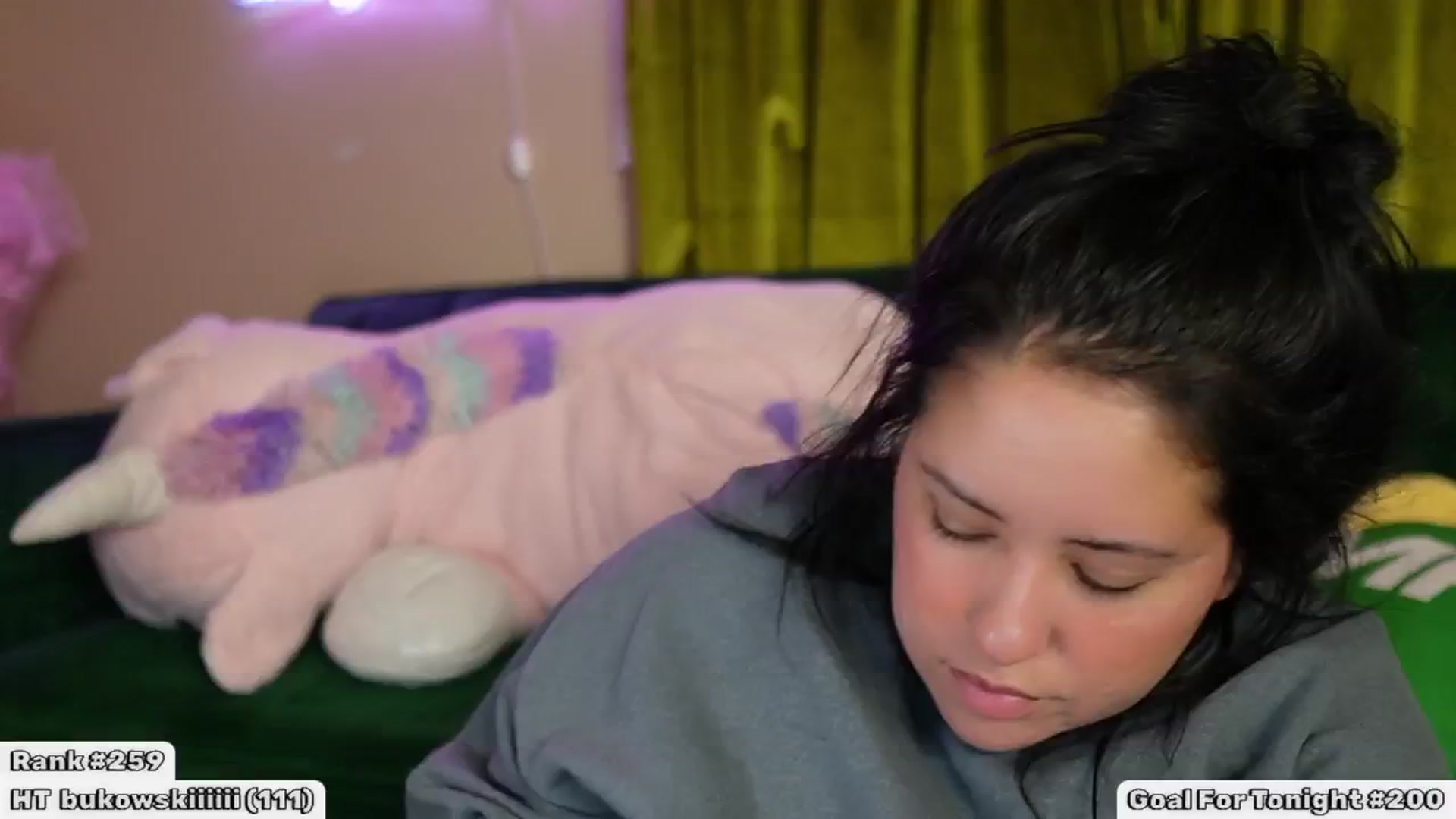 Gallery image thumbnail from Kamila__'s myfreecams stream on, 02/01/2024, 06:22 image 19 of 20