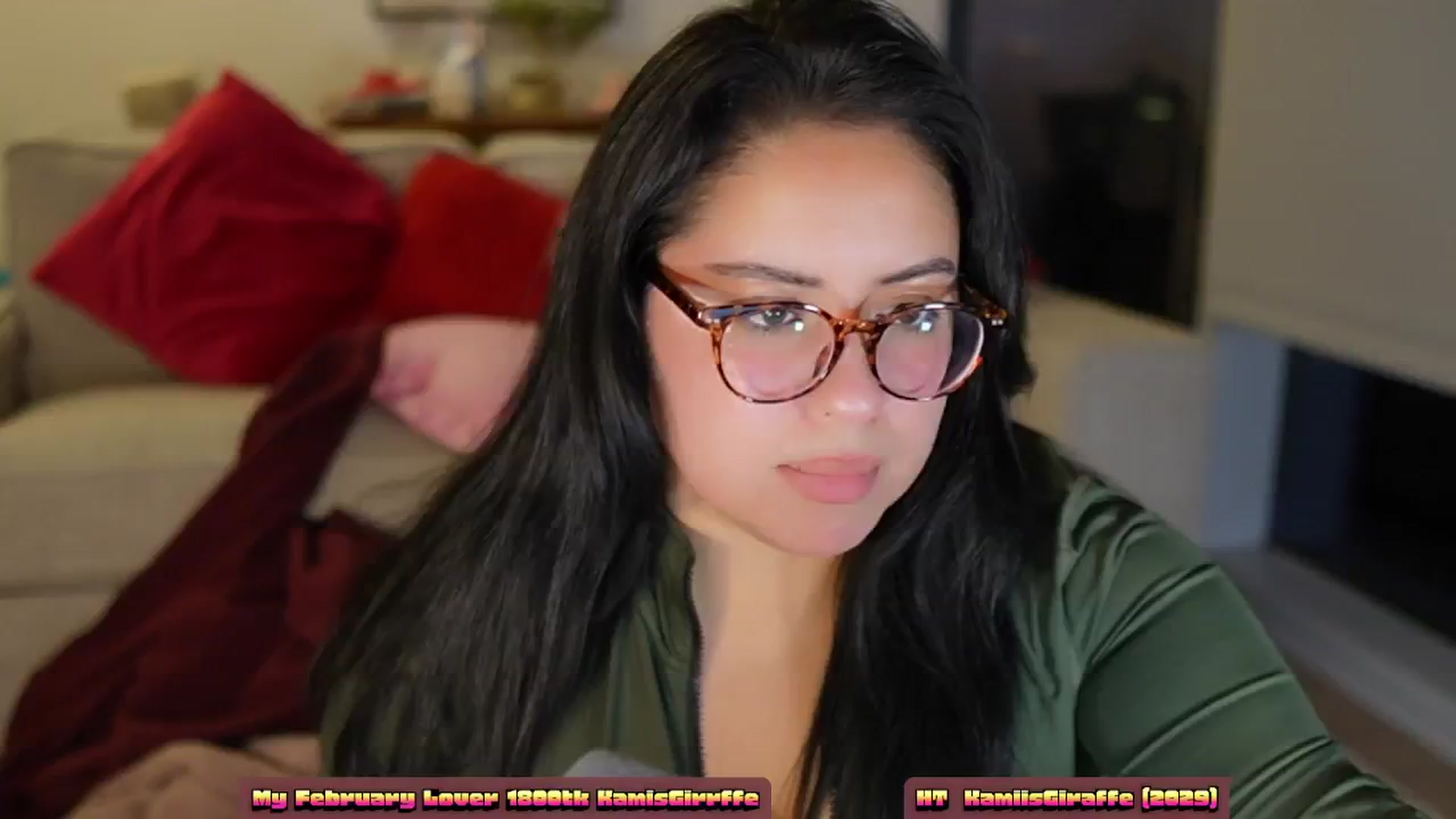 Gallery image thumbnail from Kamila__'s myfreecams stream on, 03/02/2024, 10:32 image 18 of 20