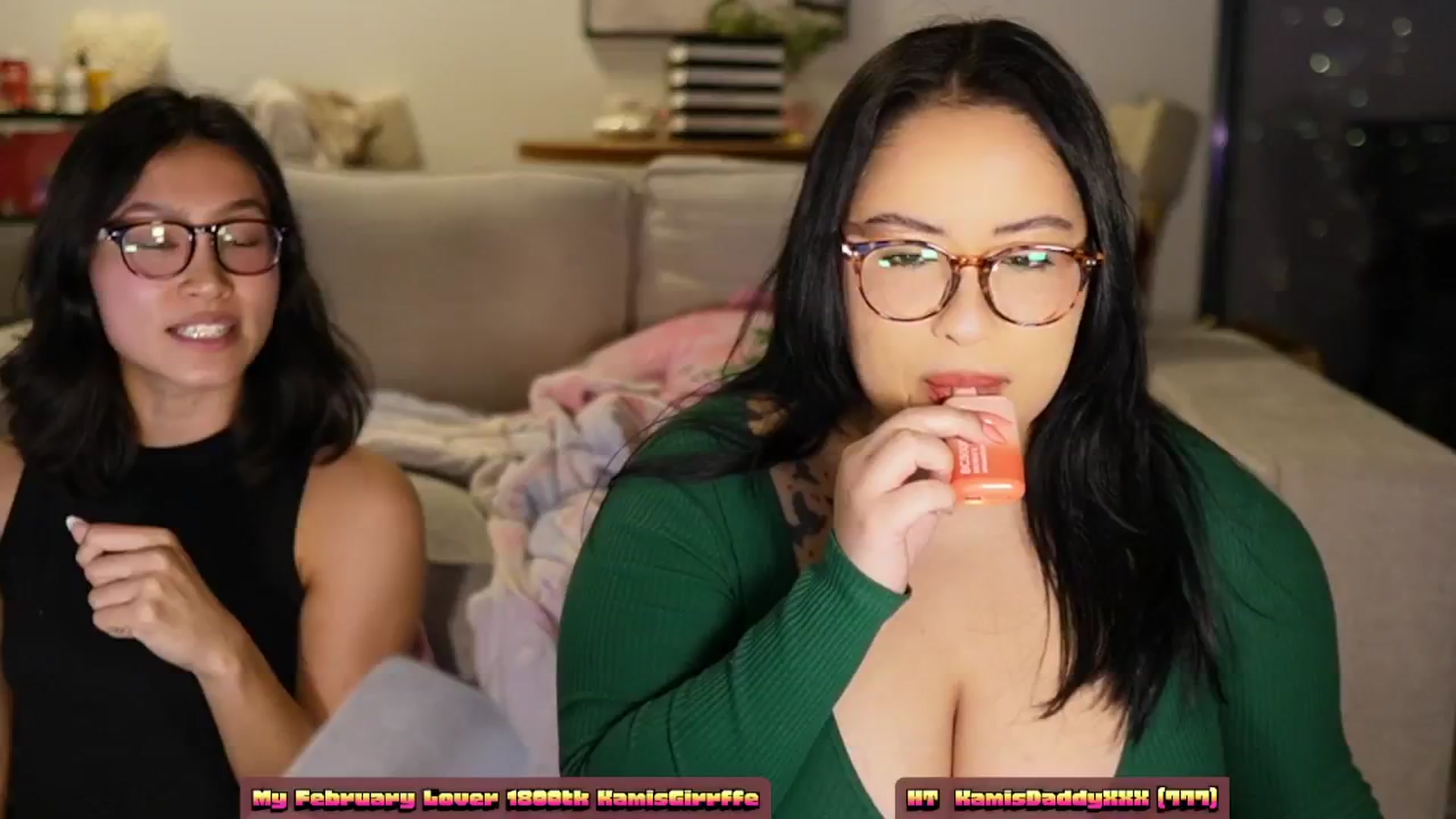 Gallery image thumbnail from Kamila__'s myfreecams stream on, 03/05/2024, 01:48 image 19 of 20