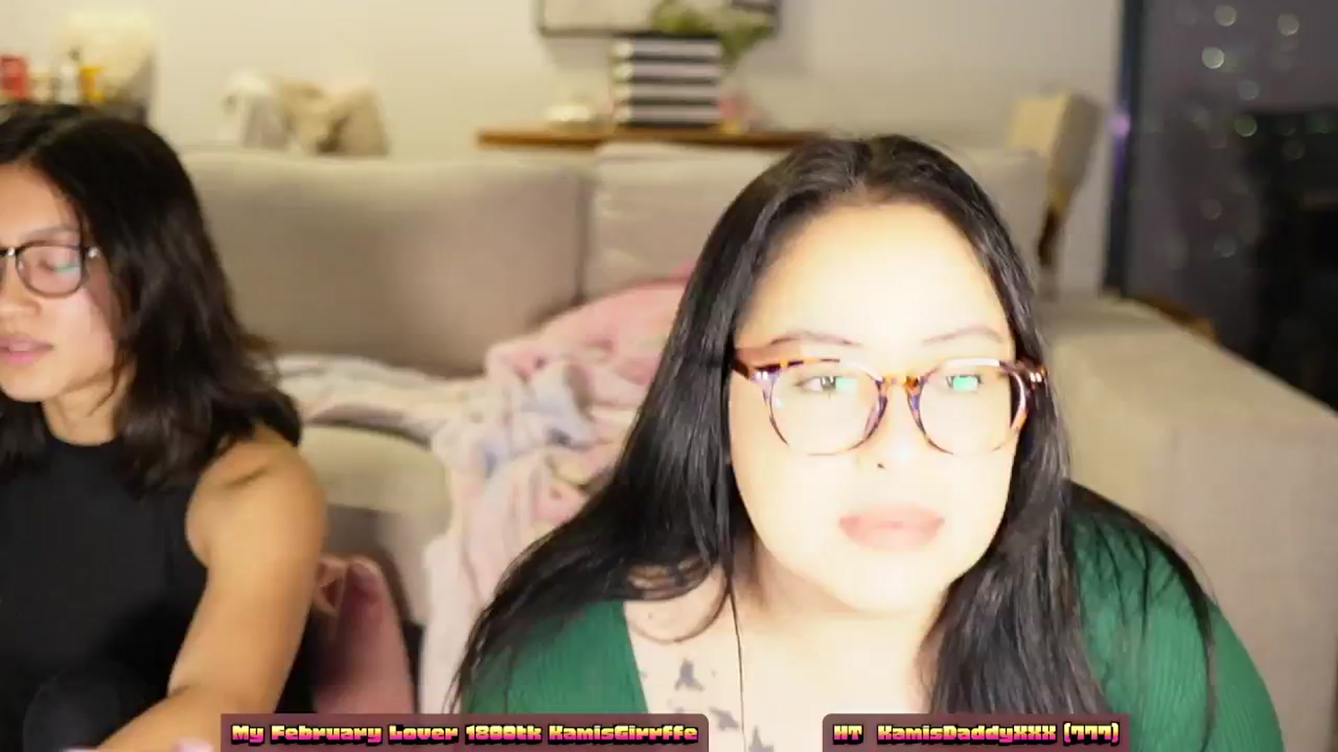 Gallery image thumbnail from Kamila__'s myfreecams stream on, 03/05/2024, 02:17 image 3 of 20