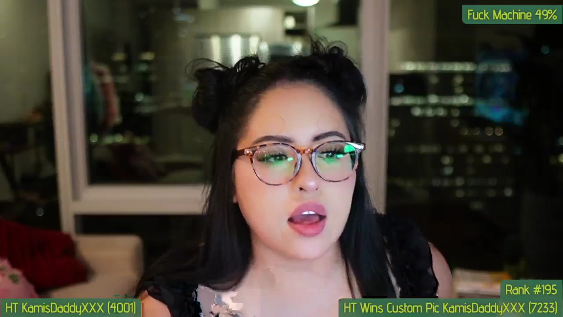 Gallery image thumbnail from Kamila__'s myfreecams stream on, 03/09/2024, 04:26 image 17 of 20