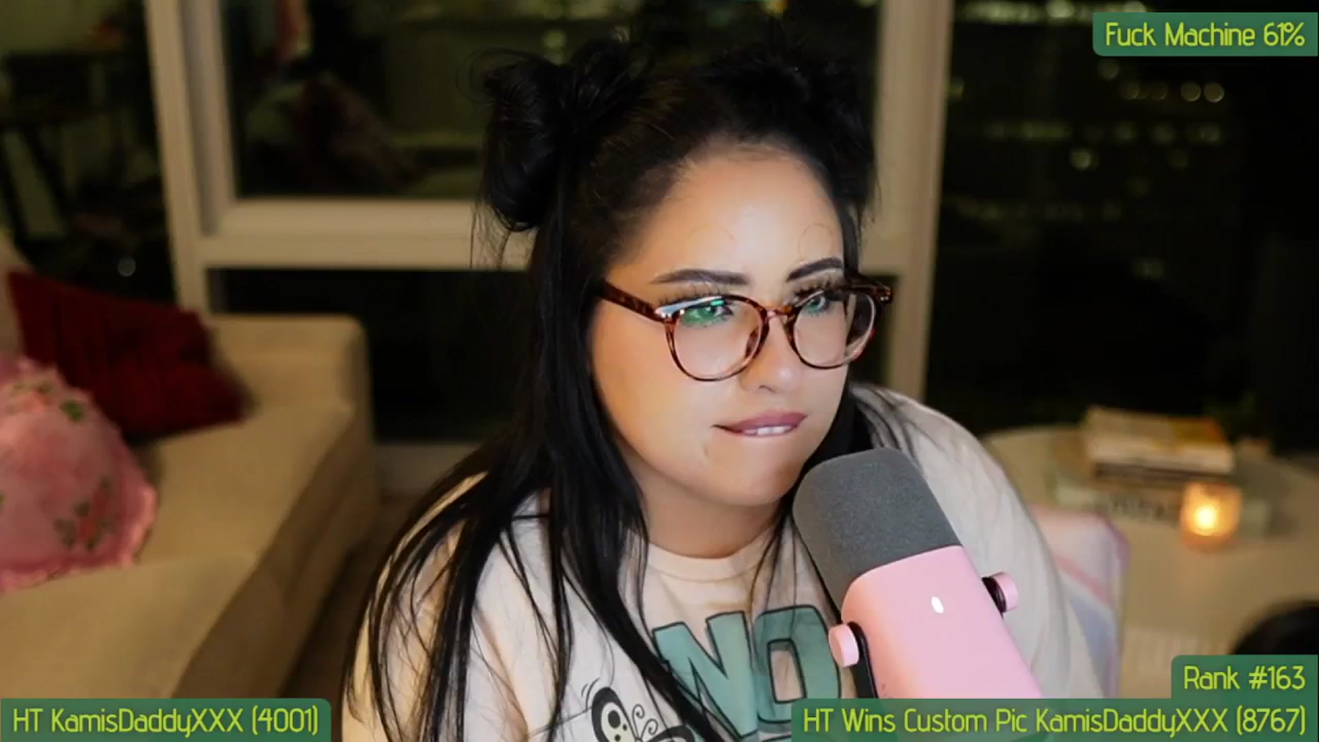 Gallery image thumbnail from Kamila__'s myfreecams stream on, 03/09/2024, 08:02 image 1 of 20