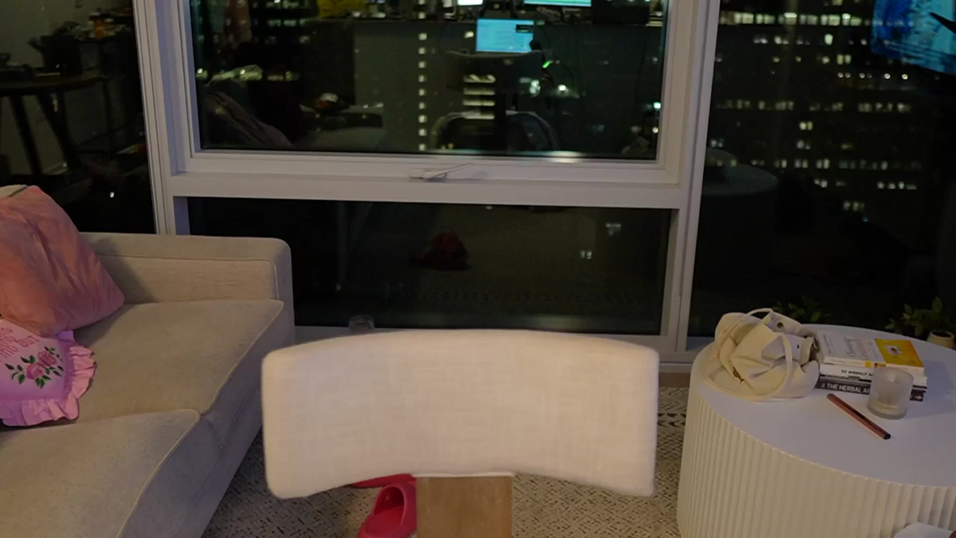 Gallery image thumbnail from Kamila__'s myfreecams stream on, 03/13/2024, 03:39 image 19 of 20