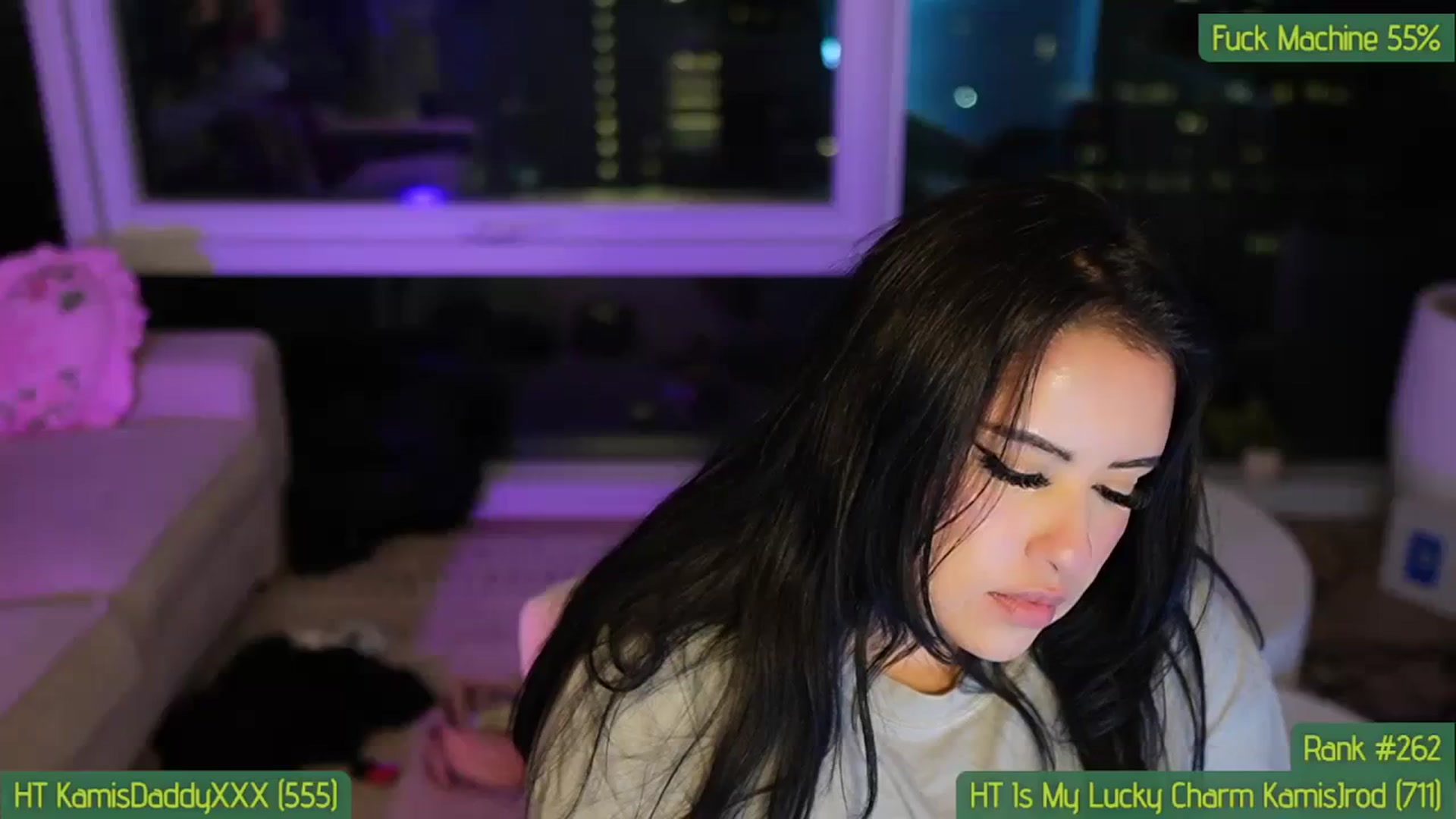 Gallery image thumbnail from Kamila__'s myfreecams stream on, 03/30/2024, 11:13 image 6 of 20