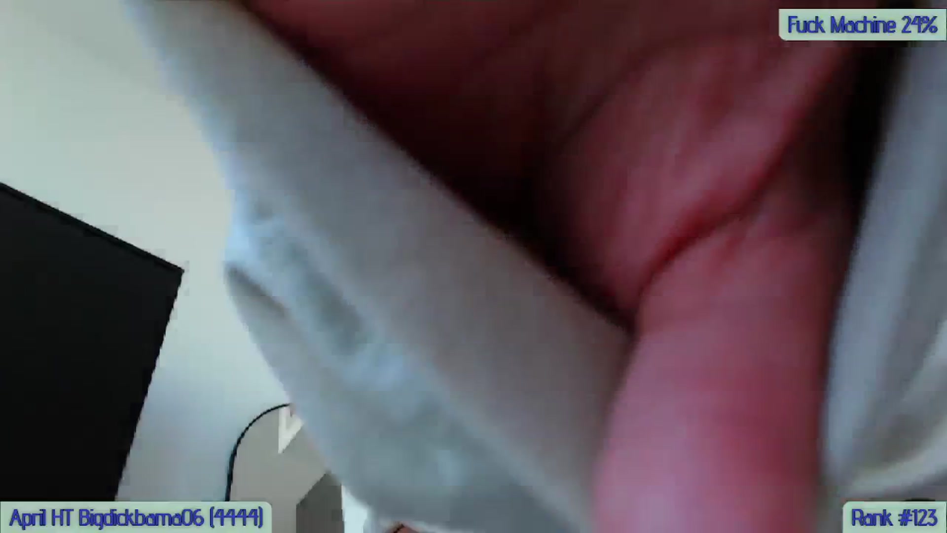 Gallery image thumbnail from Kamila__'s myfreecams stream on, 04/06/2024, 15:45 image 10 of 20