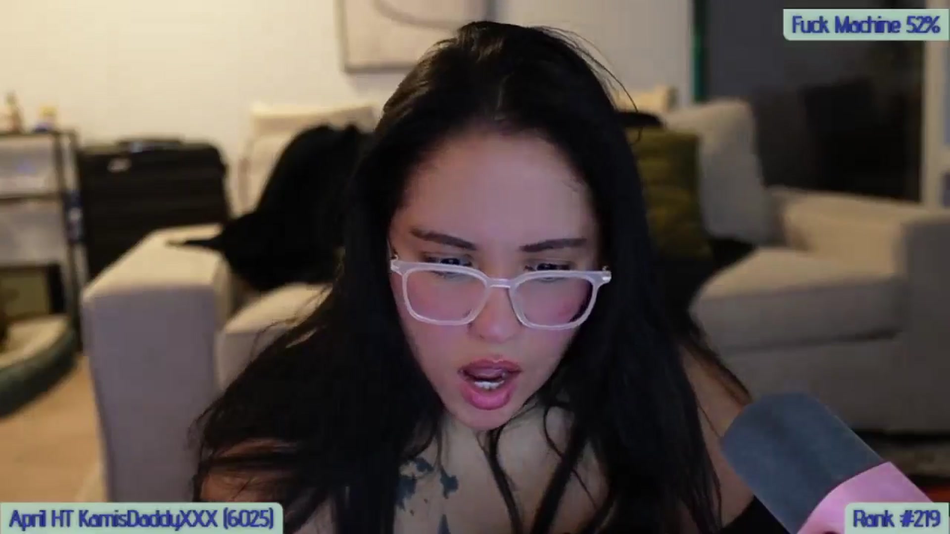 Gallery image thumbnail from Kamila__'s myfreecams stream on, 04/19/2024, 06:22 image 11 of 20