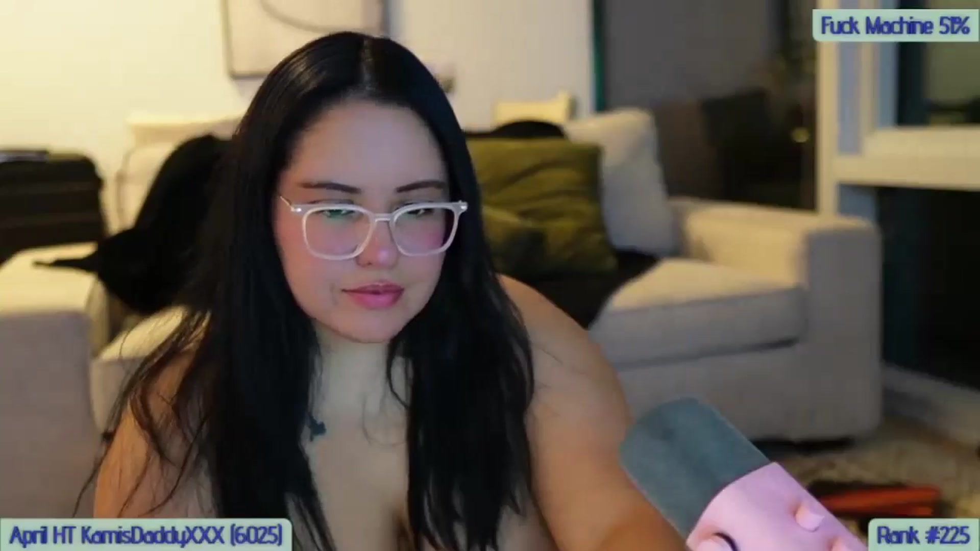 Gallery image thumbnail from Kamila__'s myfreecams stream on, 04/19/2024, 06:22 image 3 of 20