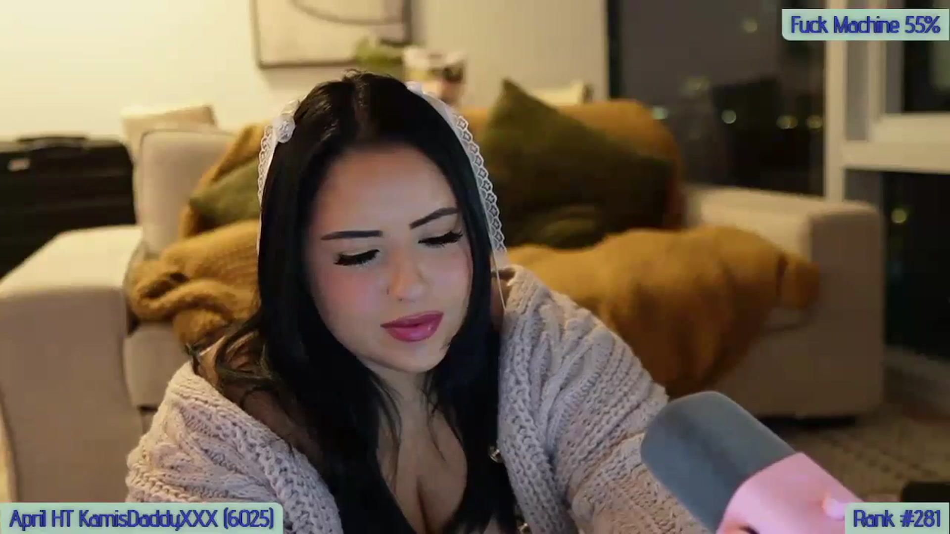 Gallery image thumbnail from Kamila__'s myfreecams stream on, 04/23/2024, 03:29 image 10 of 20