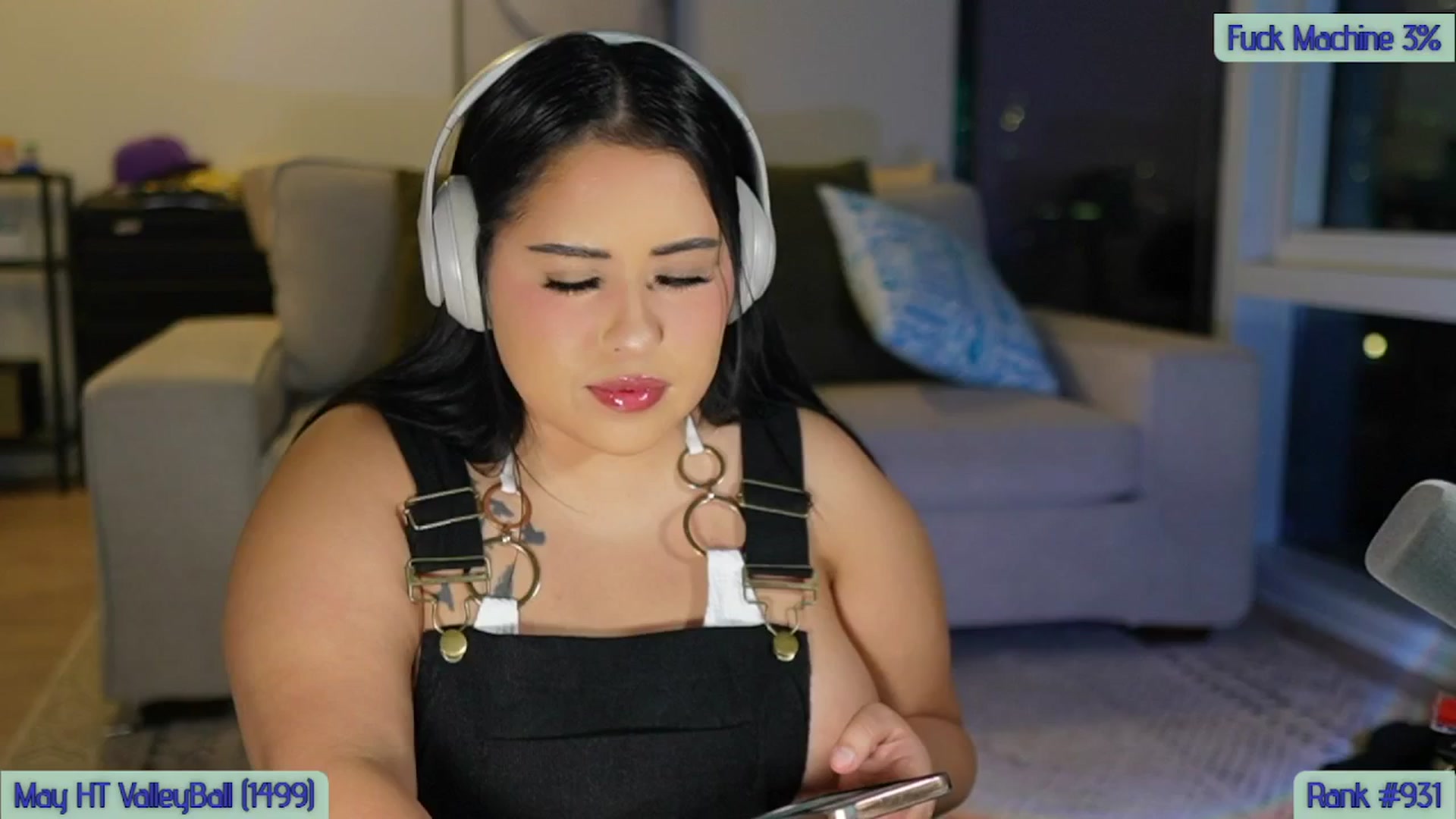 Gallery image thumbnail from Kamila__'s myfreecams stream on, 05/04/2024, 03:54 image 6 of 20