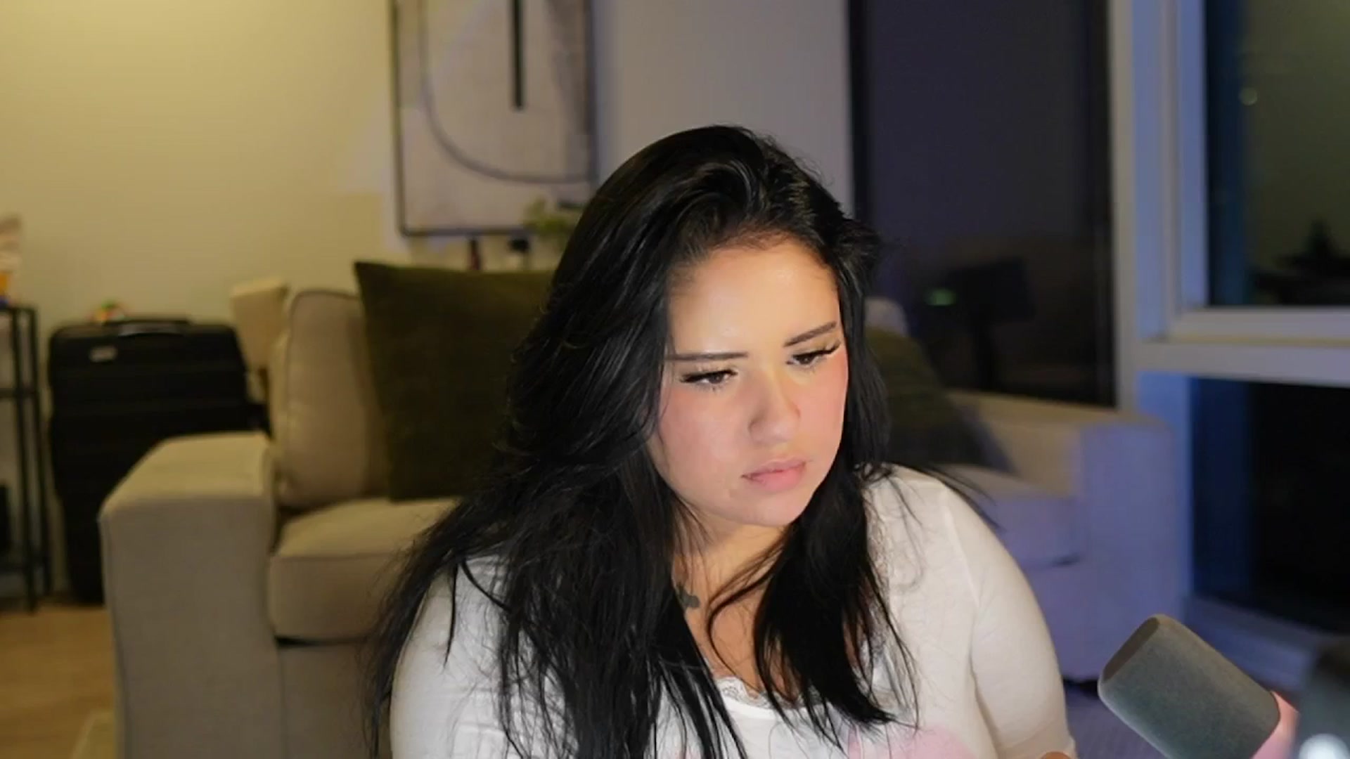 Gallery image thumbnail from Kamila__'s myfreecams stream on, 05/08/2024, 06:56 image 7 of 20