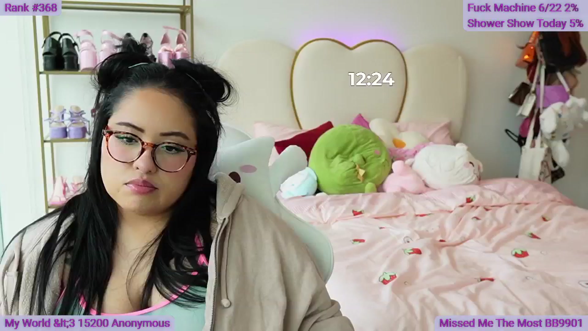 Gallery image thumbnail from Kamila__'s myfreecams stream on, 06/15/2024, 19:05 image 11 of 20