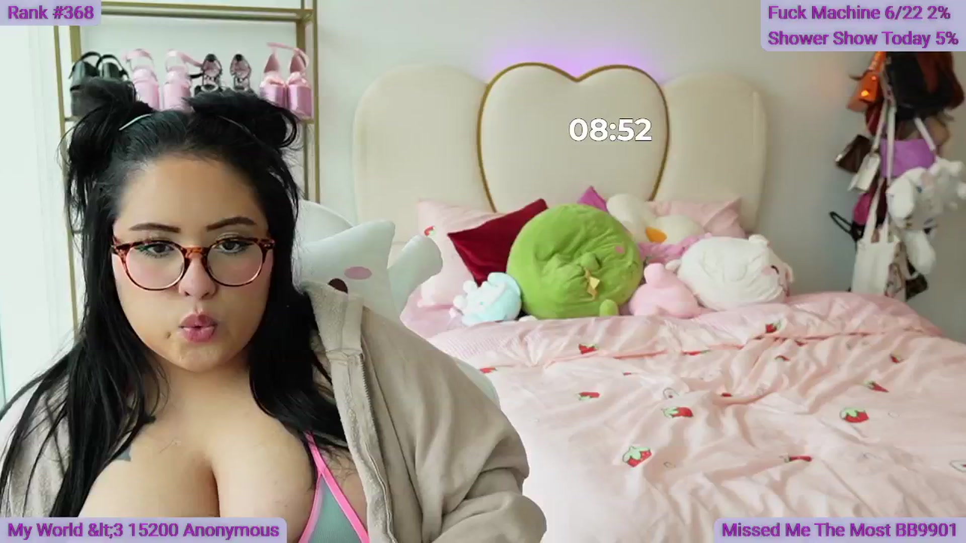 Gallery image thumbnail from Kamila__'s myfreecams stream on, 06/15/2024, 19:05 image 13 of 20
