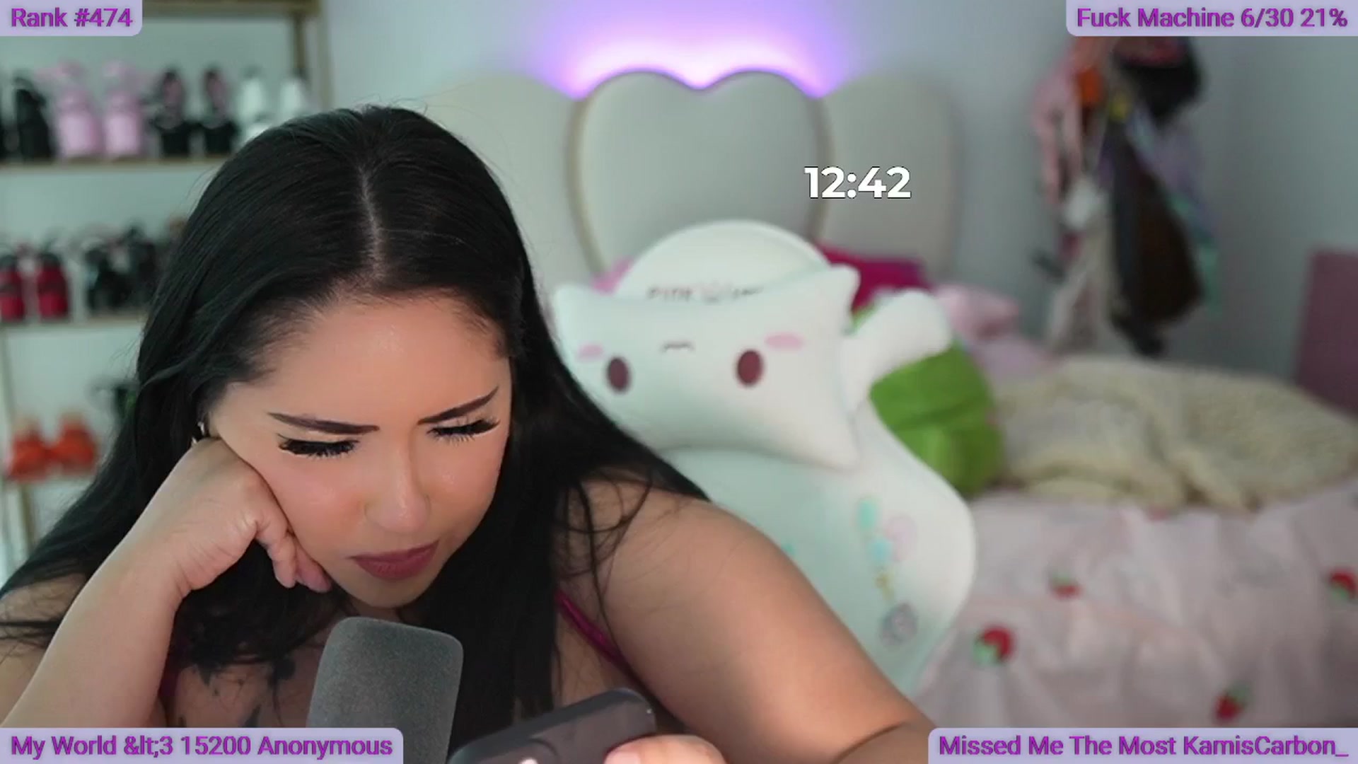 Gallery image thumbnail from Kamila__'s myfreecams stream on, 06/23/2024, 23:30 image 14 of 20