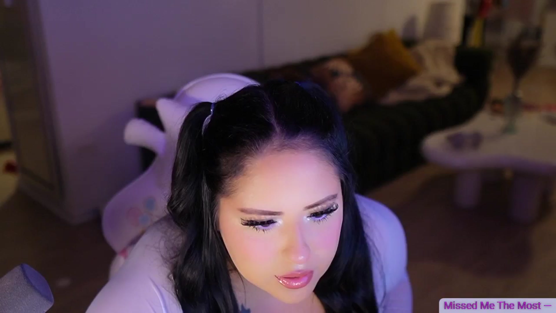 Gallery image thumbnail from Kamila__'s myfreecams stream on, 07/10/2024, 05:27 image 3 of 20