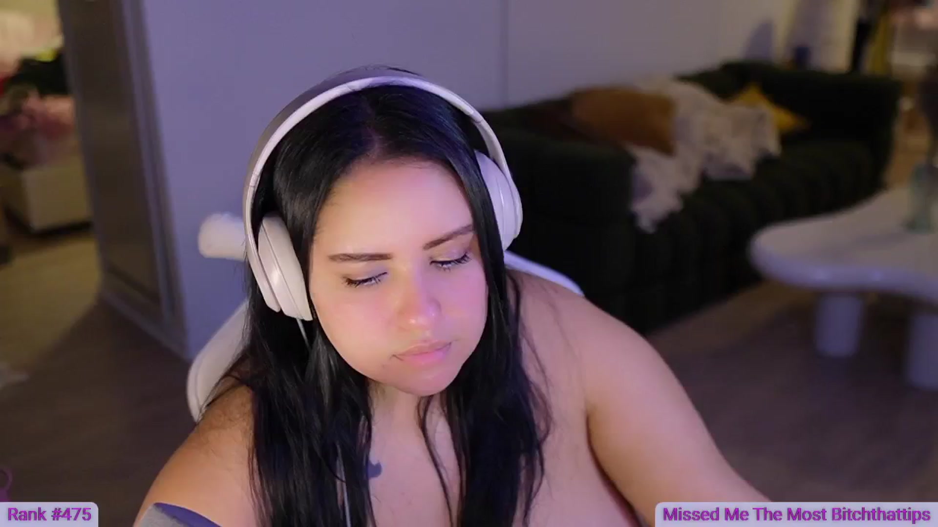 Gallery image thumbnail from Kamila__'s myfreecams stream on, 07/11/2024, 08:45 image 20 of 20