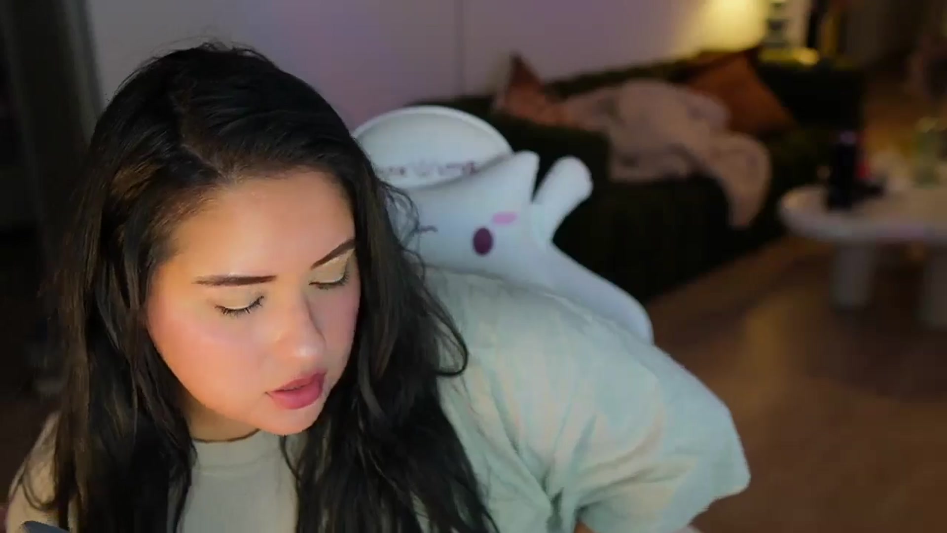 Gallery image thumbnail from Kamila__'s myfreecams stream on, 07/21/2024, 05:48 image 5 of 20