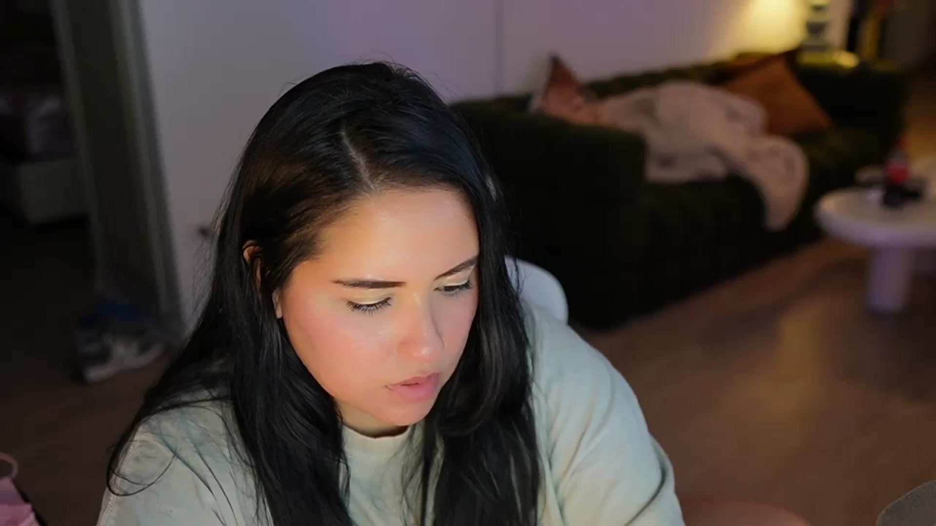 Gallery image thumbnail from Kamila__'s myfreecams stream on, 07/21/2024, 07:41 image 13 of 20