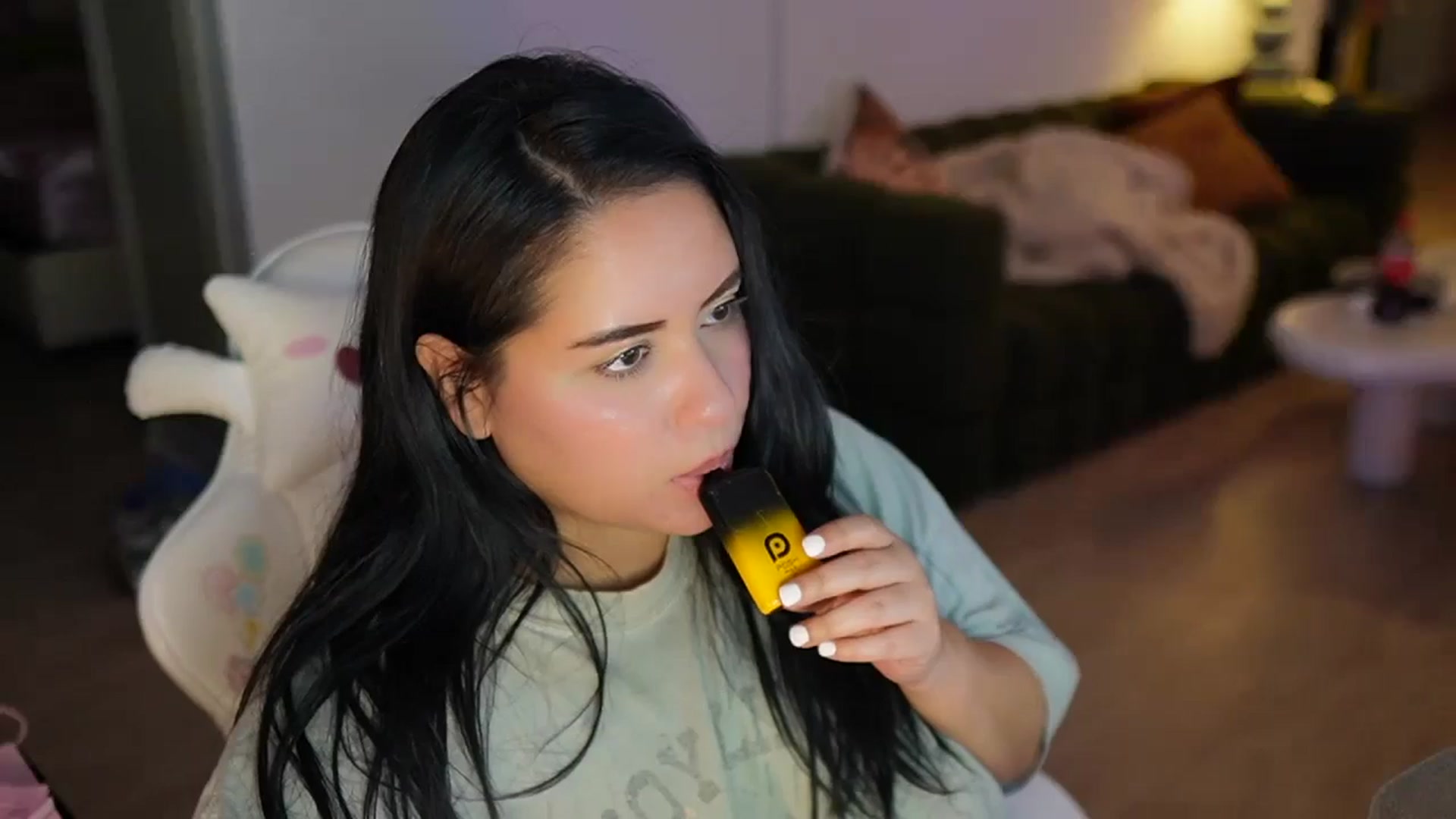 Gallery image thumbnail from Kamila__'s myfreecams stream on, 07/21/2024, 07:41 image 16 of 20