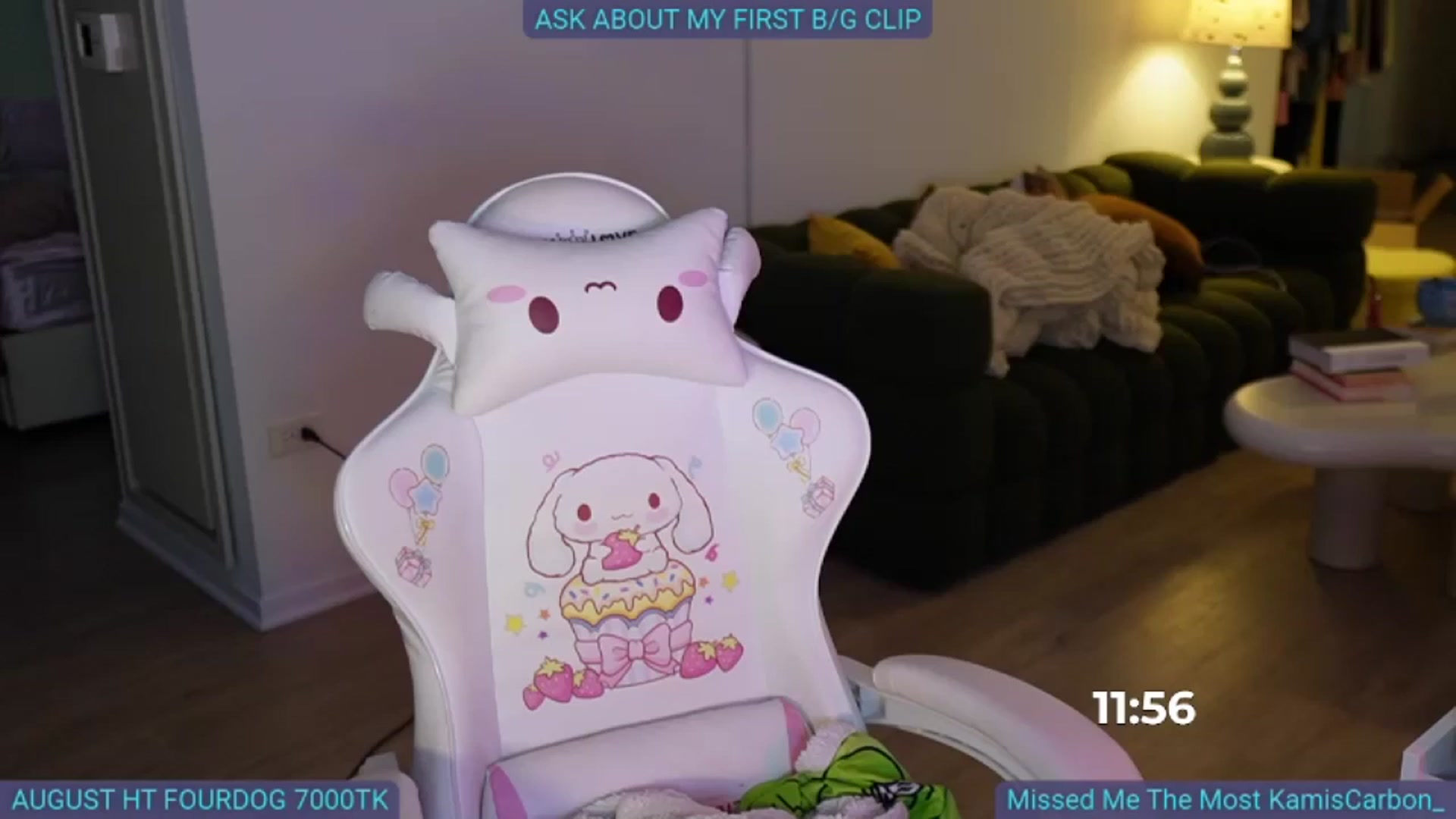 Gallery image thumbnail from Kamila__'s myfreecams stream on, 08/15/2024, 04:22 image 14 of 20