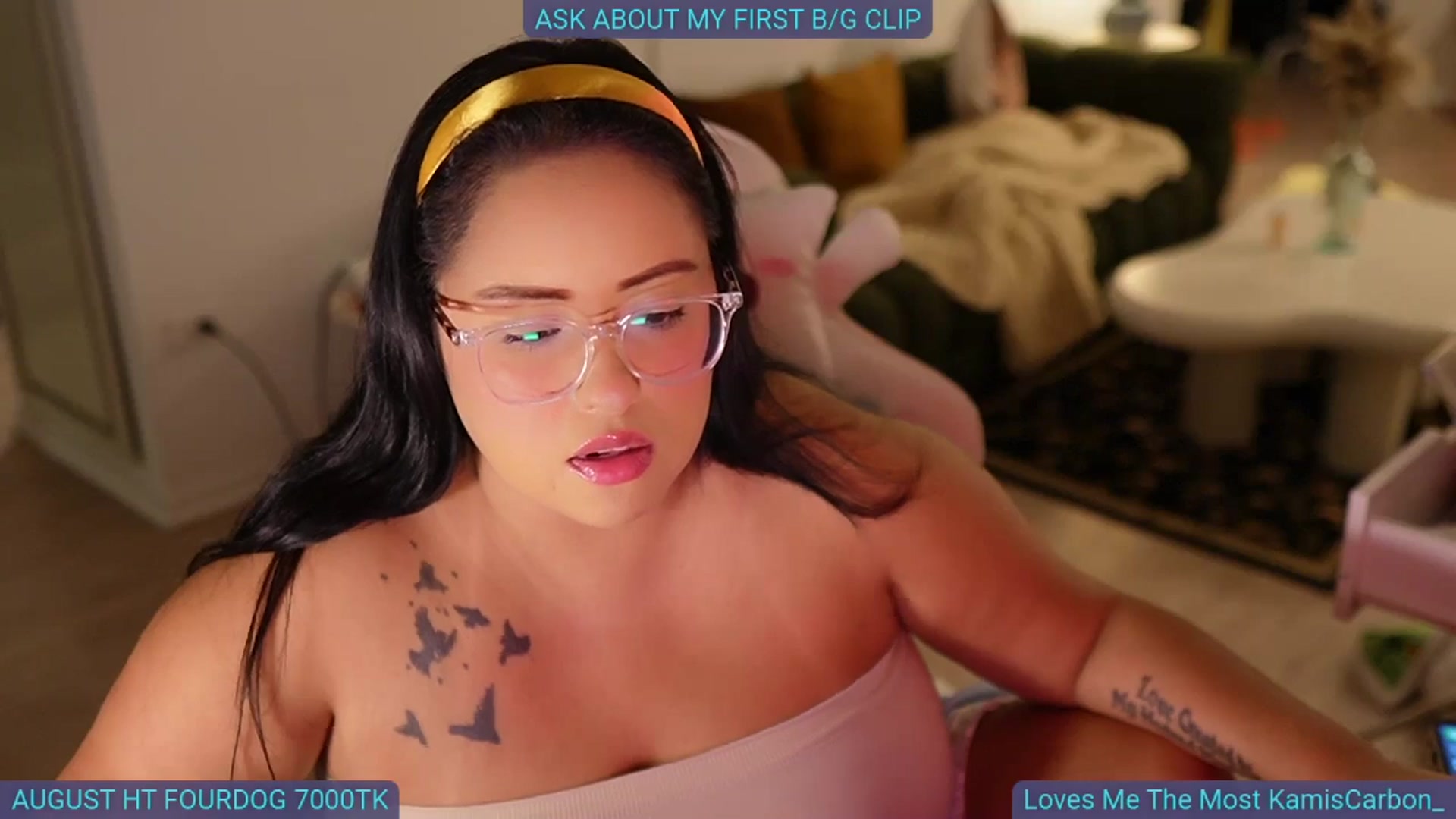 Gallery image thumbnail from Kamila__'s myfreecams stream on, 08/23/2024, 05:11 image 9 of 20