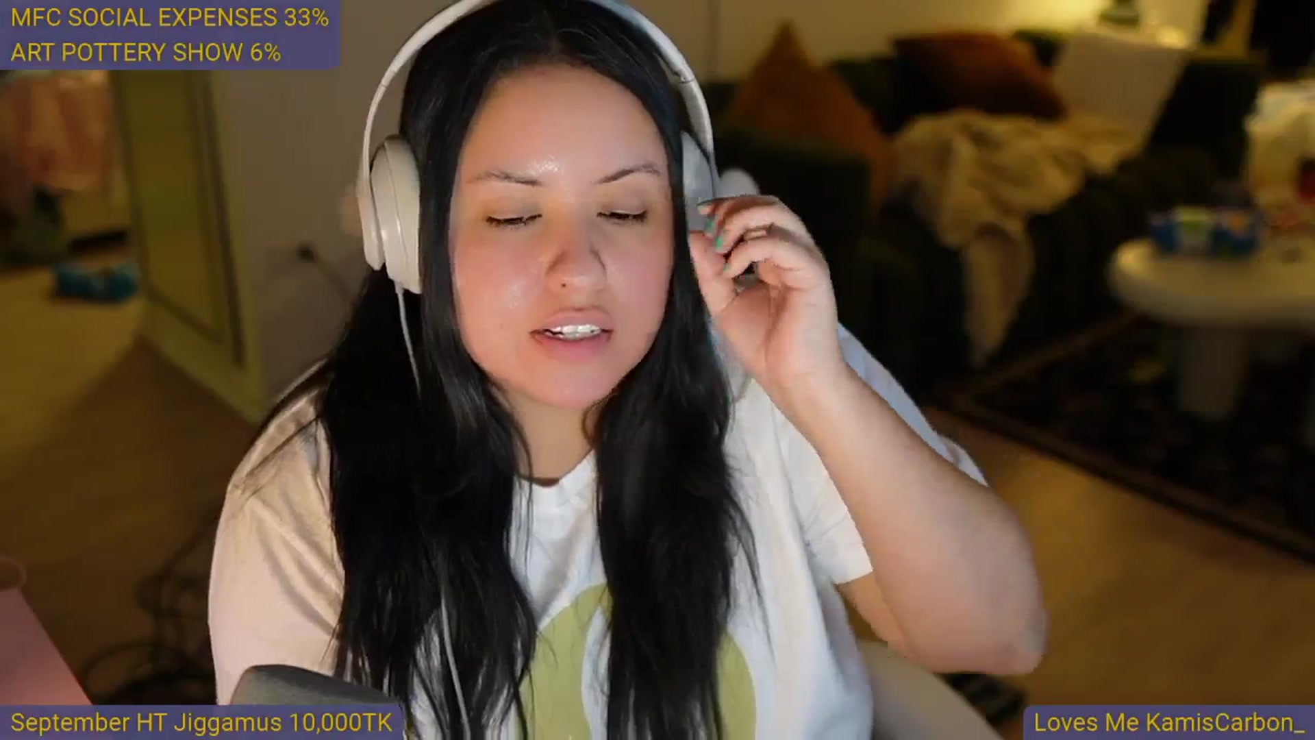 Gallery image thumbnail from Kamila__'s myfreecams stream on, 09/20/2024, 08:54 image 18 of 20