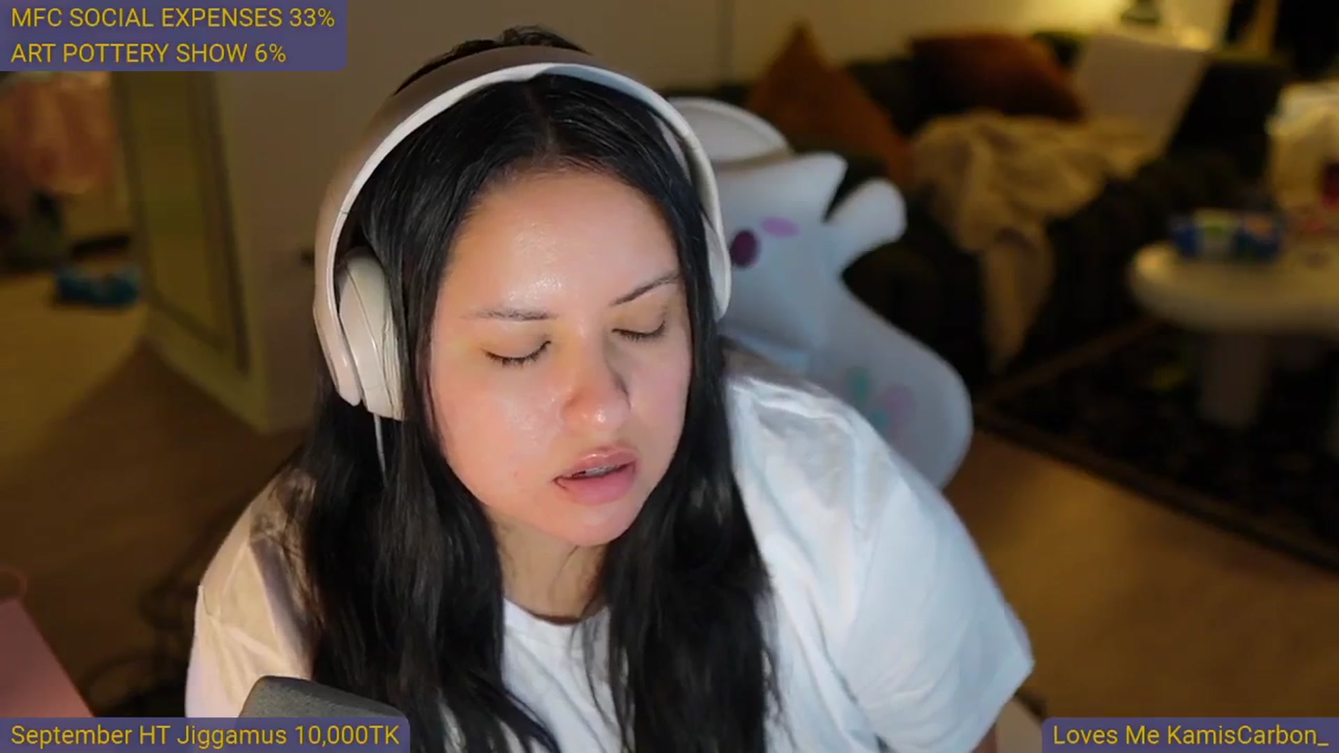 Gallery image thumbnail from Kamila__'s myfreecams stream on, 09/20/2024, 08:54 image 15 of 20