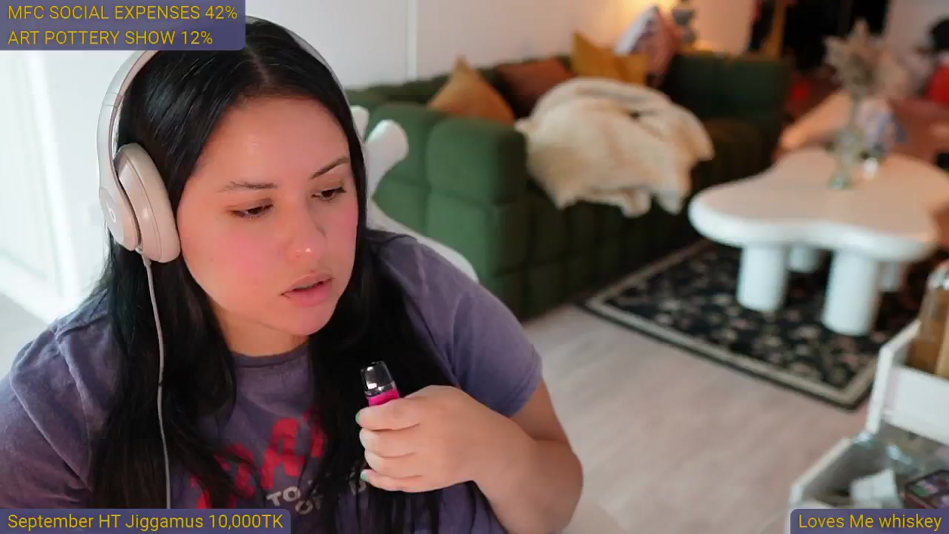 Gallery image thumbnail from Kamila__'s myfreecams stream on, 09/21/2024, 24:21 image 6 of 20