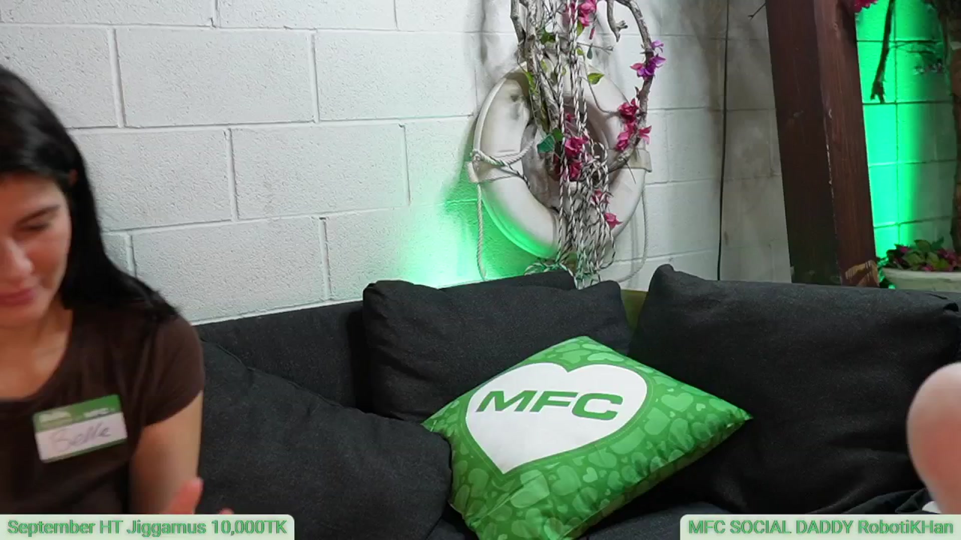 Gallery image thumbnail from Kamila__'s myfreecams stream on, 09/24/2024, 11:26 image 17 of 20
