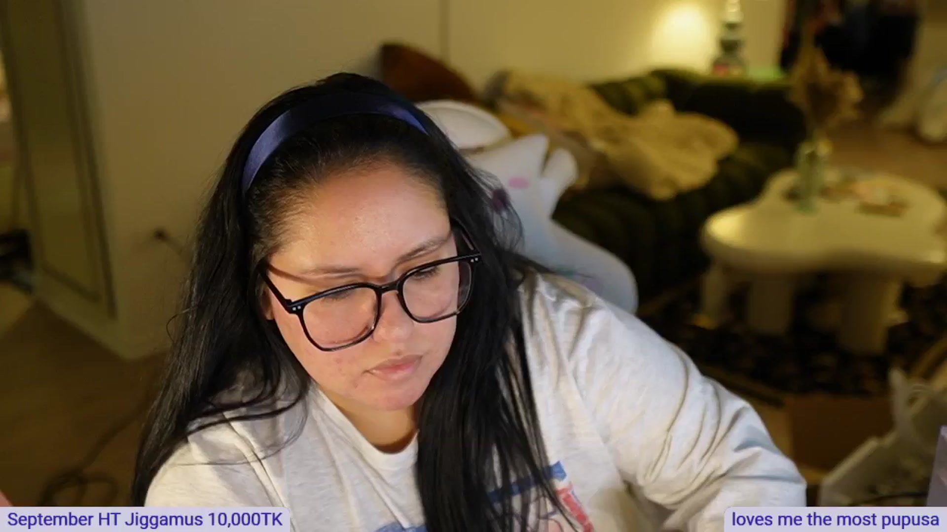 Gallery image thumbnail from Kamila__'s myfreecams stream on, 09/28/2024, 06:33 image 9 of 20