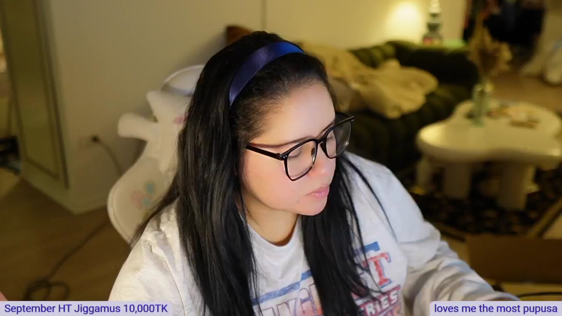Gallery image thumbnail from Kamila__'s myfreecams stream on, 09/28/2024, 06:33 image 20 of 20