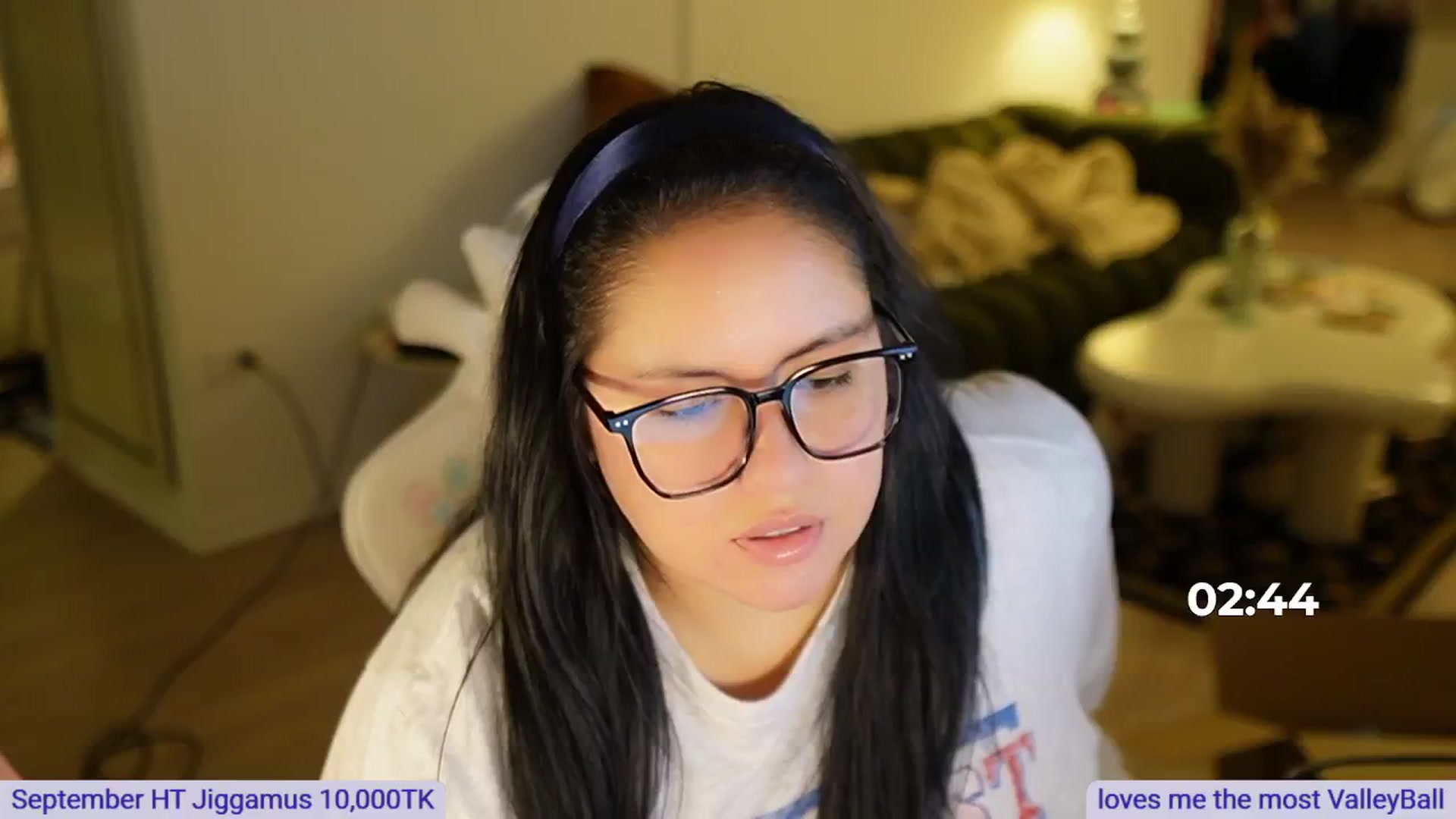 Gallery image thumbnail from Kamila__'s myfreecams stream on, 09/28/2024, 08:31 image 19 of 20