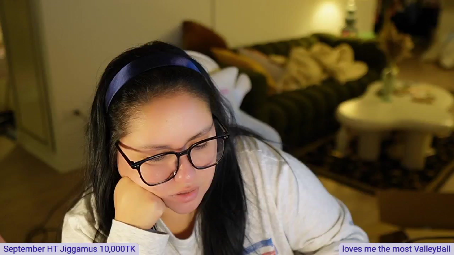 Gallery image thumbnail from Kamila__'s myfreecams stream on, 09/28/2024, 08:31 image 2 of 20