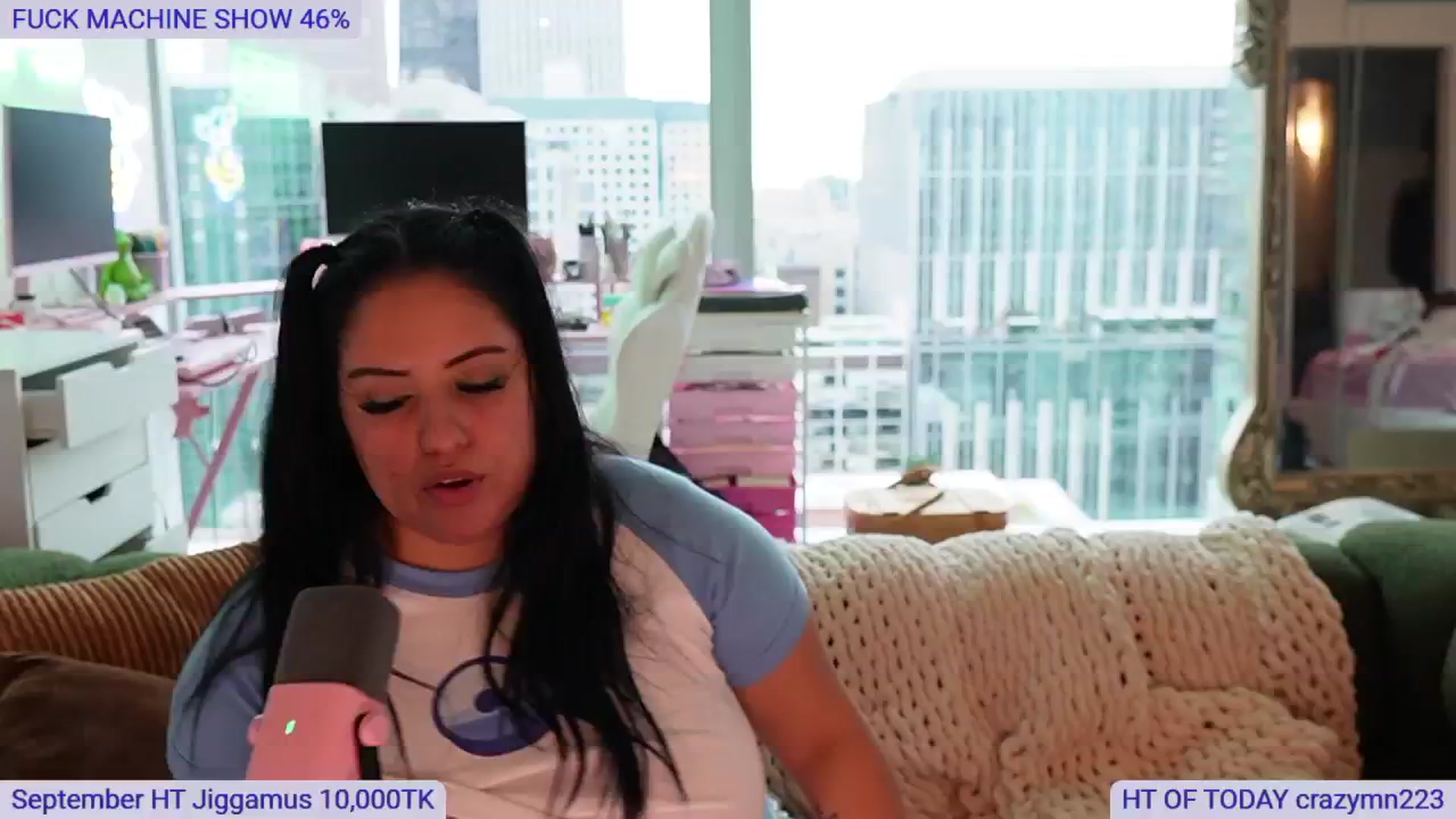 Gallery image thumbnail from Kamila__'s myfreecams stream on, 09/29/2024, 20:13 image 12 of 20