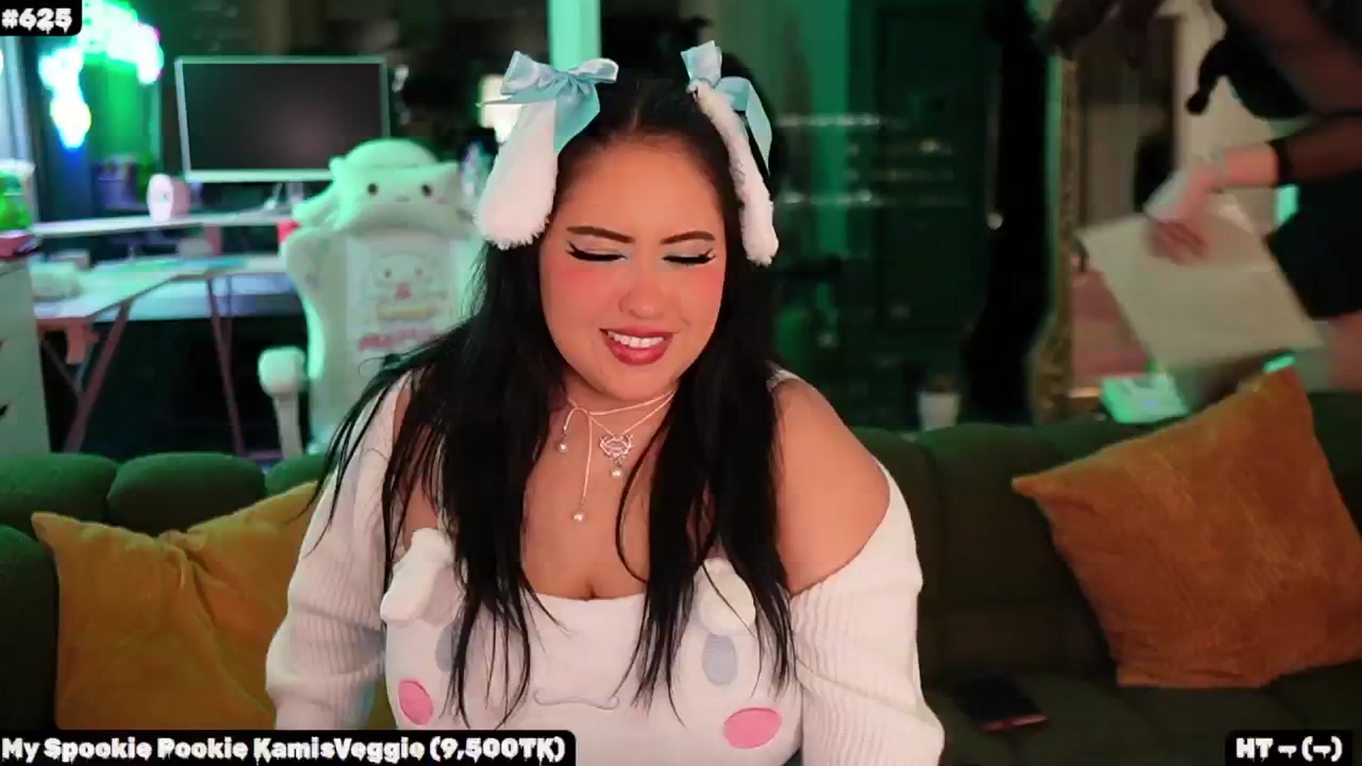 Gallery image thumbnail from Kamila__'s myfreecams stream on, 10/27/2024, 09:53 image 1 of 20