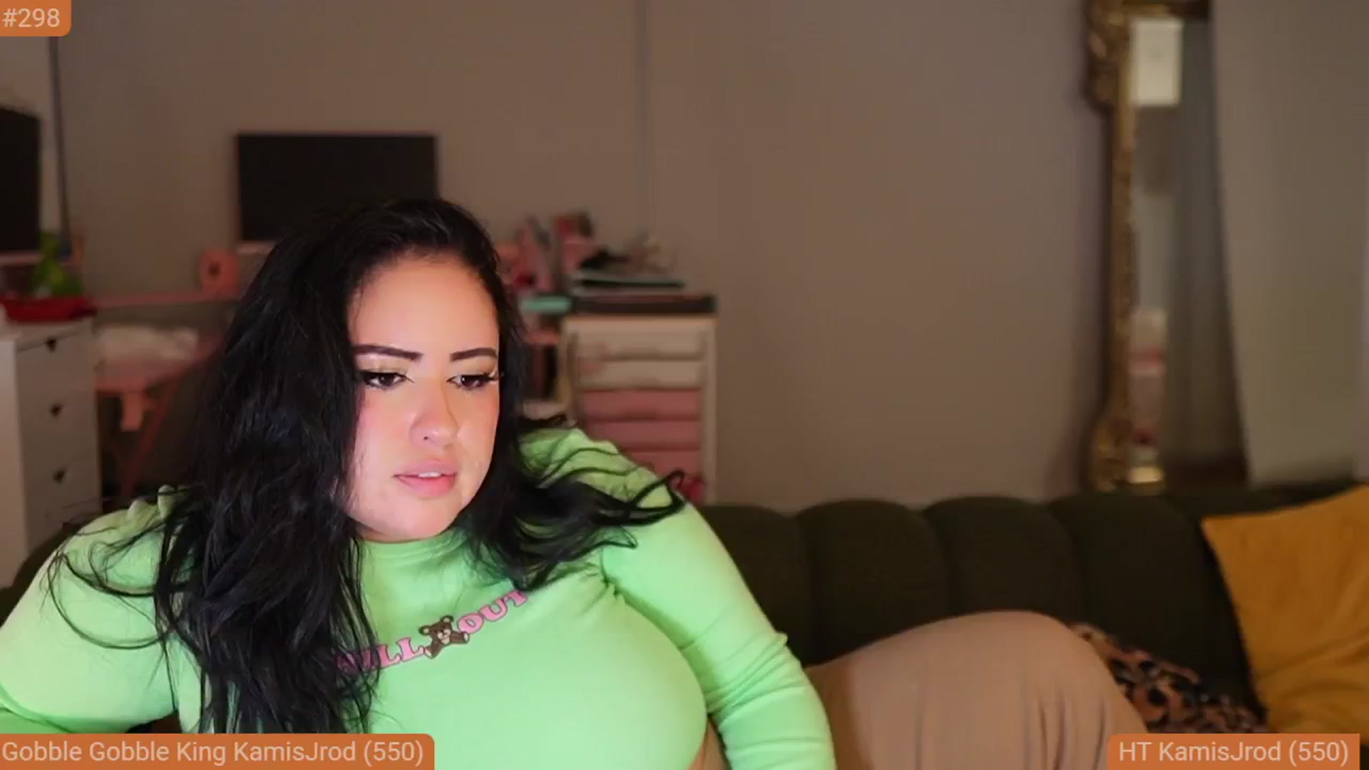 Gallery image thumbnail from Kamila__'s myfreecams stream on, 11/01/2024, 09:53 image 16 of 20