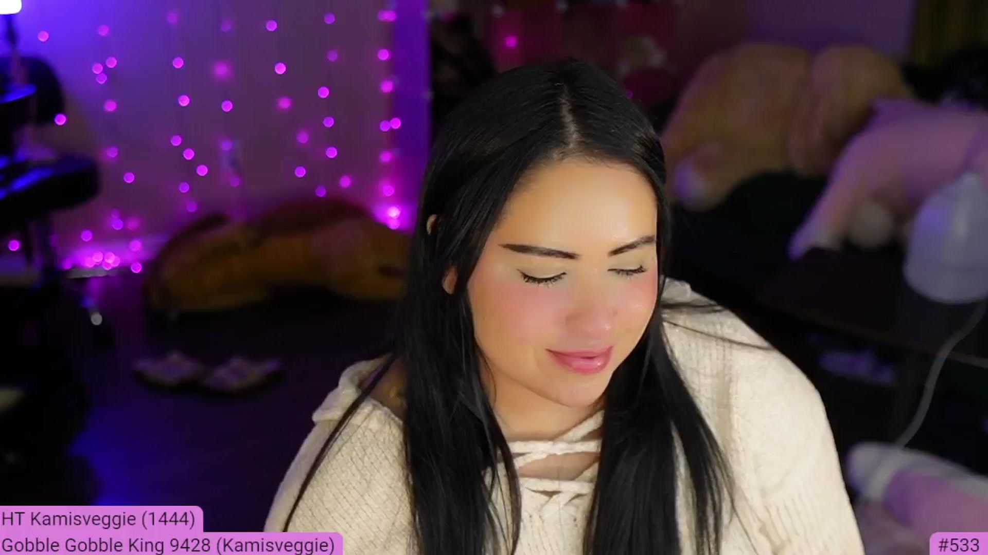 Gallery image thumbnail from Kamila__'s myfreecams stream on, 11/10/2024, 10:12 image 17 of 20